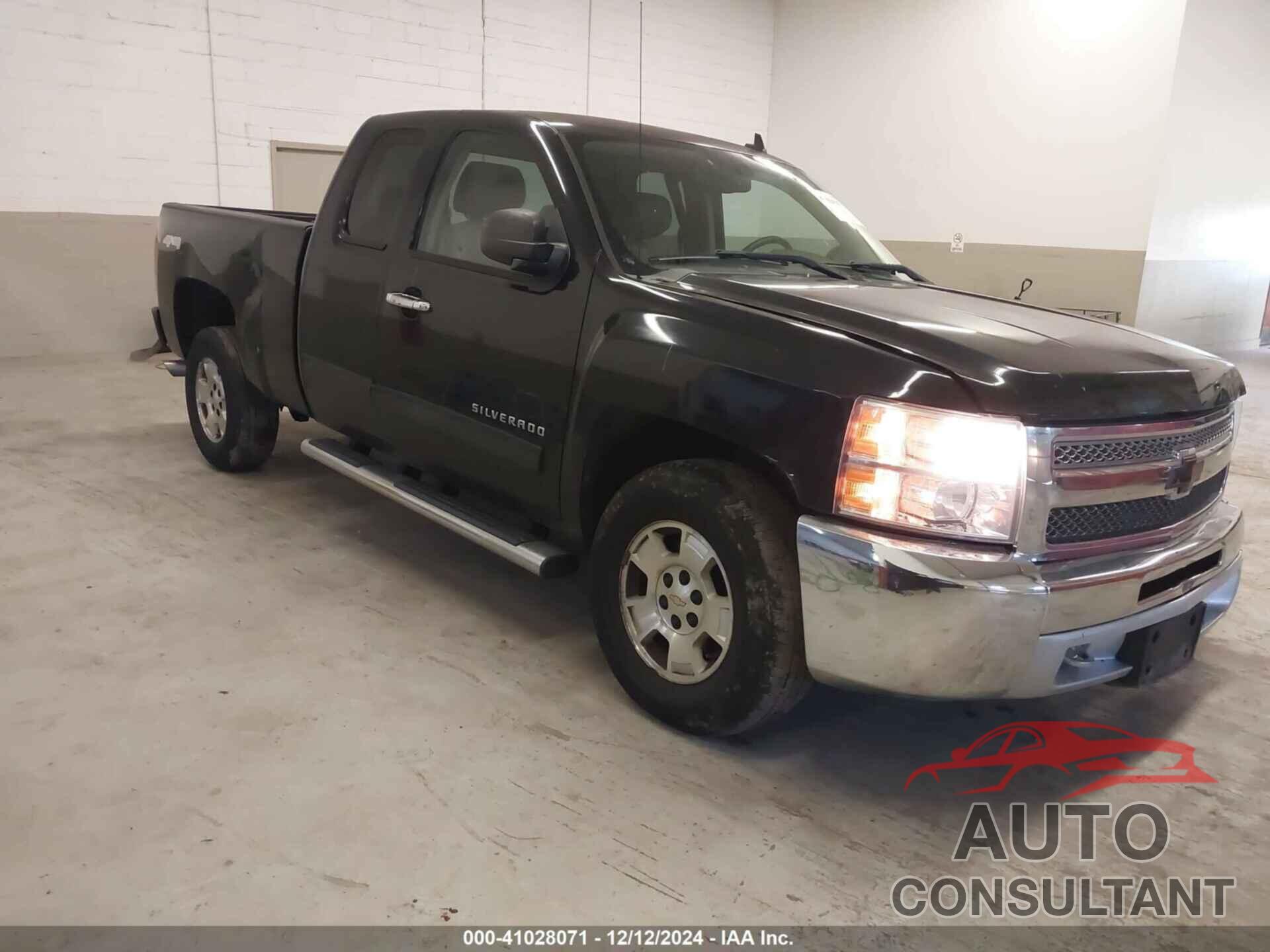 CHEVROLET SILVERADO 1500 2013 - 1GCRKSE71DZ164832