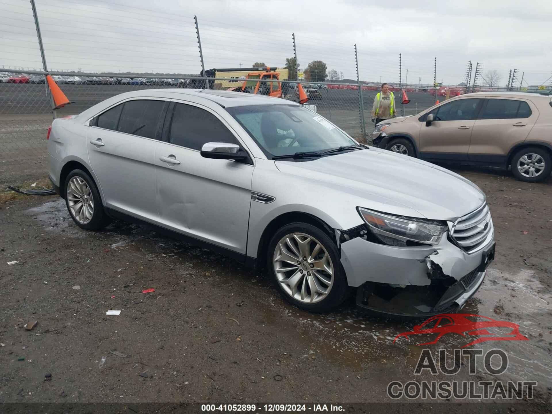 FORD TAURUS 2017 - 1FAHP2F87HG123486