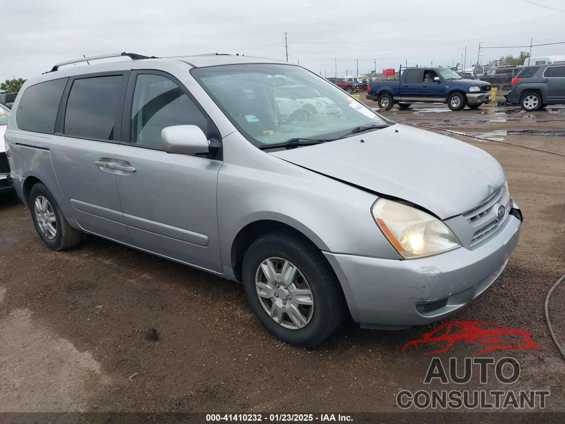 KIA SEDONA 2009 - KNDMB233596317568
