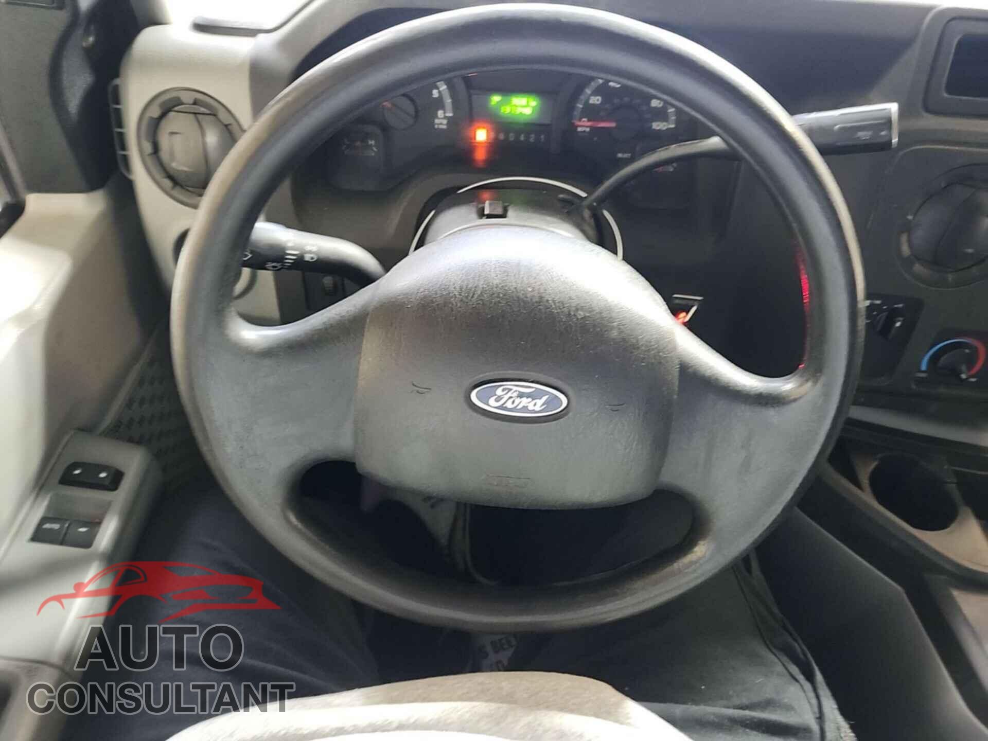 FORD ECONOLINE 2019 - 1FDXE4FS0KDC19368