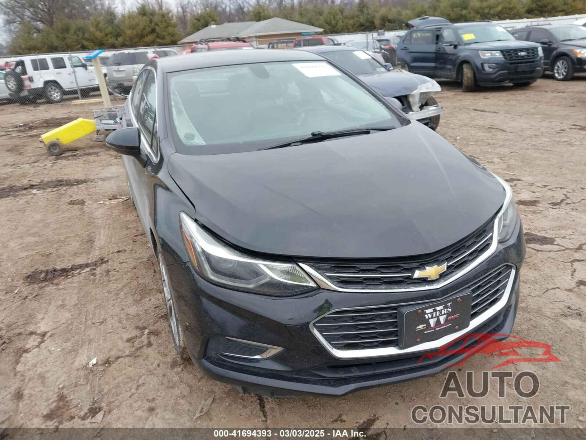 CHEVROLET CRUZE 2017 - 1G1BF5SM8H7239621