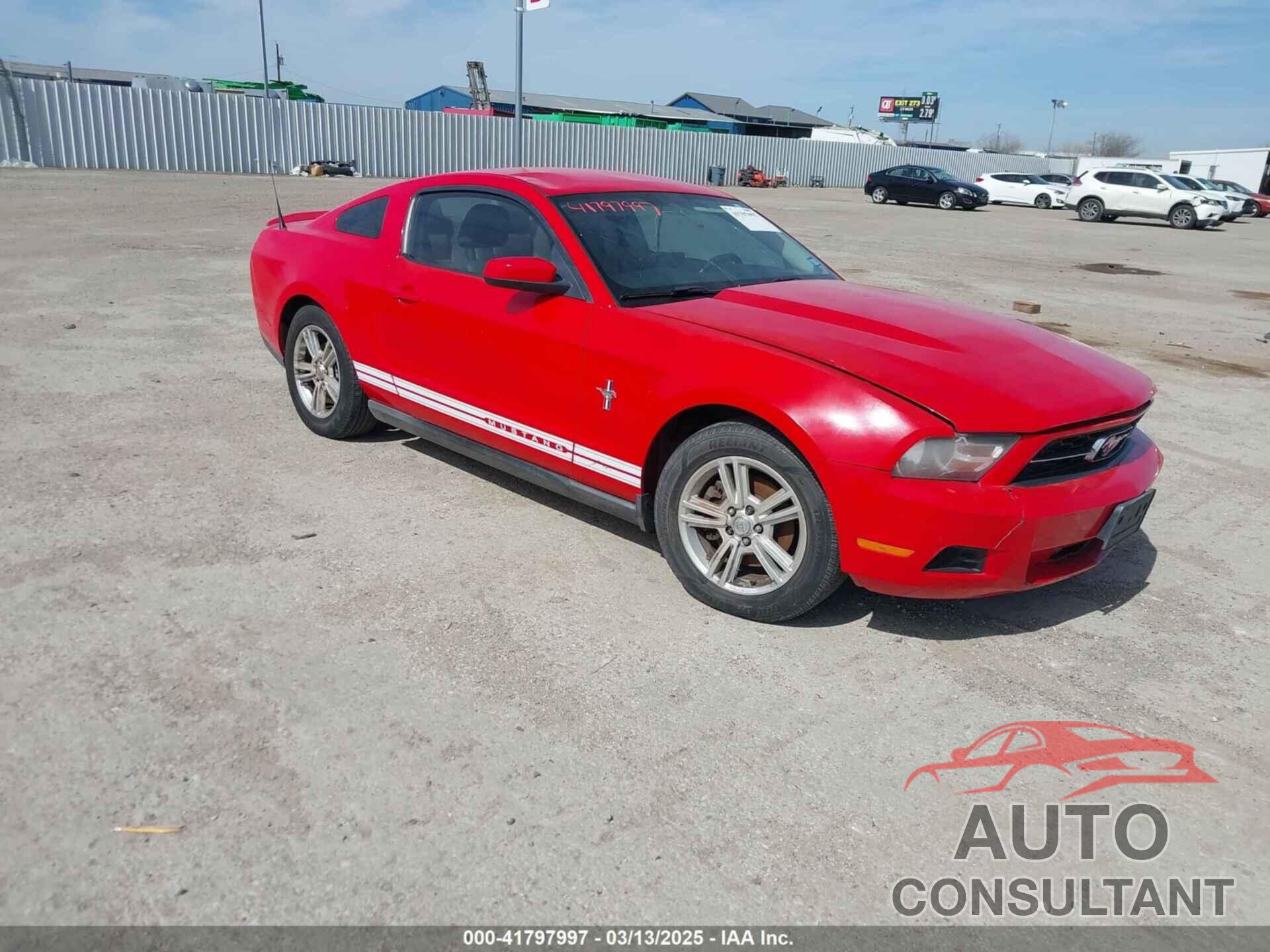 FORD MUSTANG 2011 - 1ZVBP8AM7B5169858