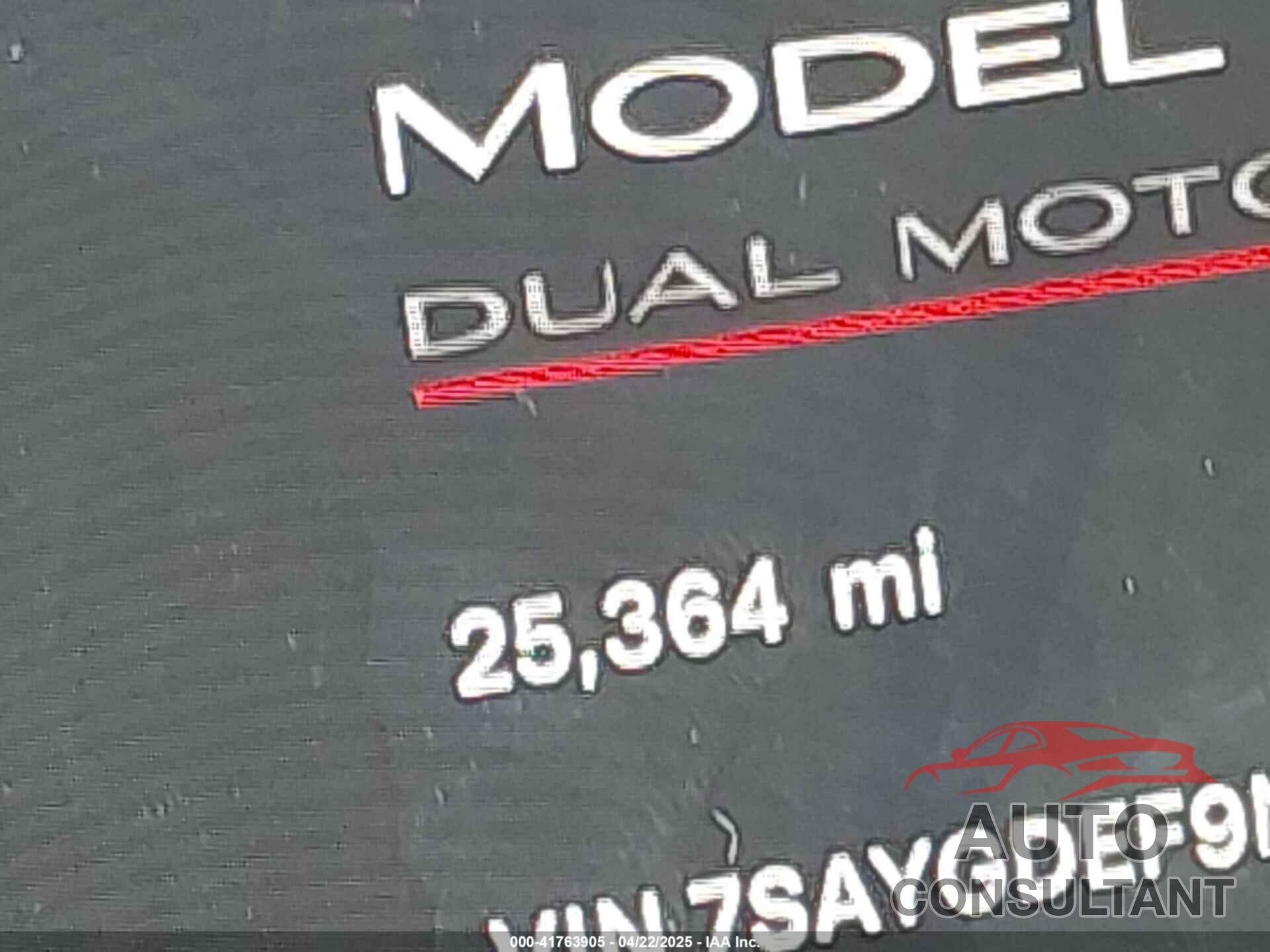 TESLA MODEL Y 2022 - 7SAYGDEF9NF529882