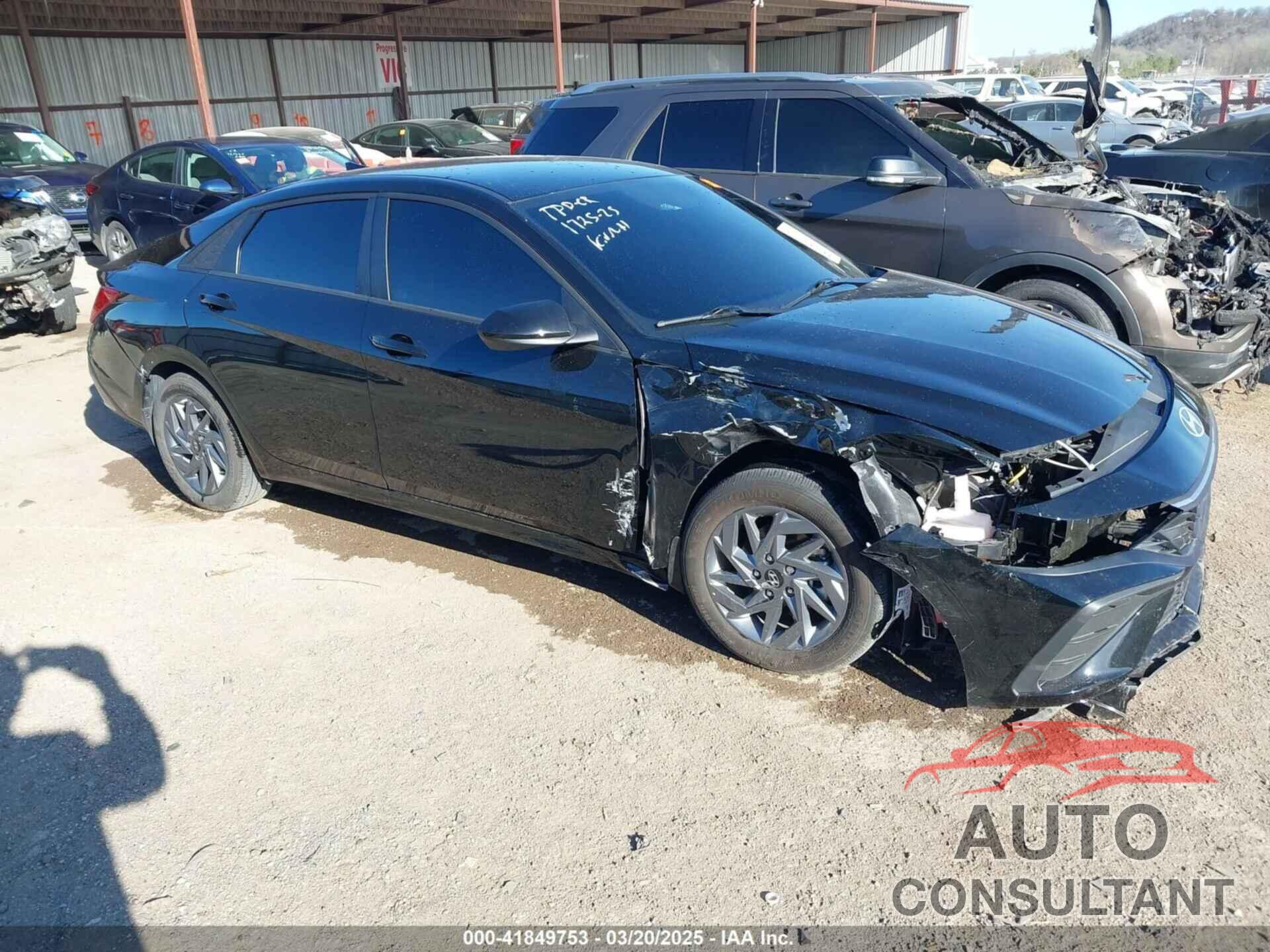 HYUNDAI ELANTRA 2024 - KMHLM4DG4RU760241