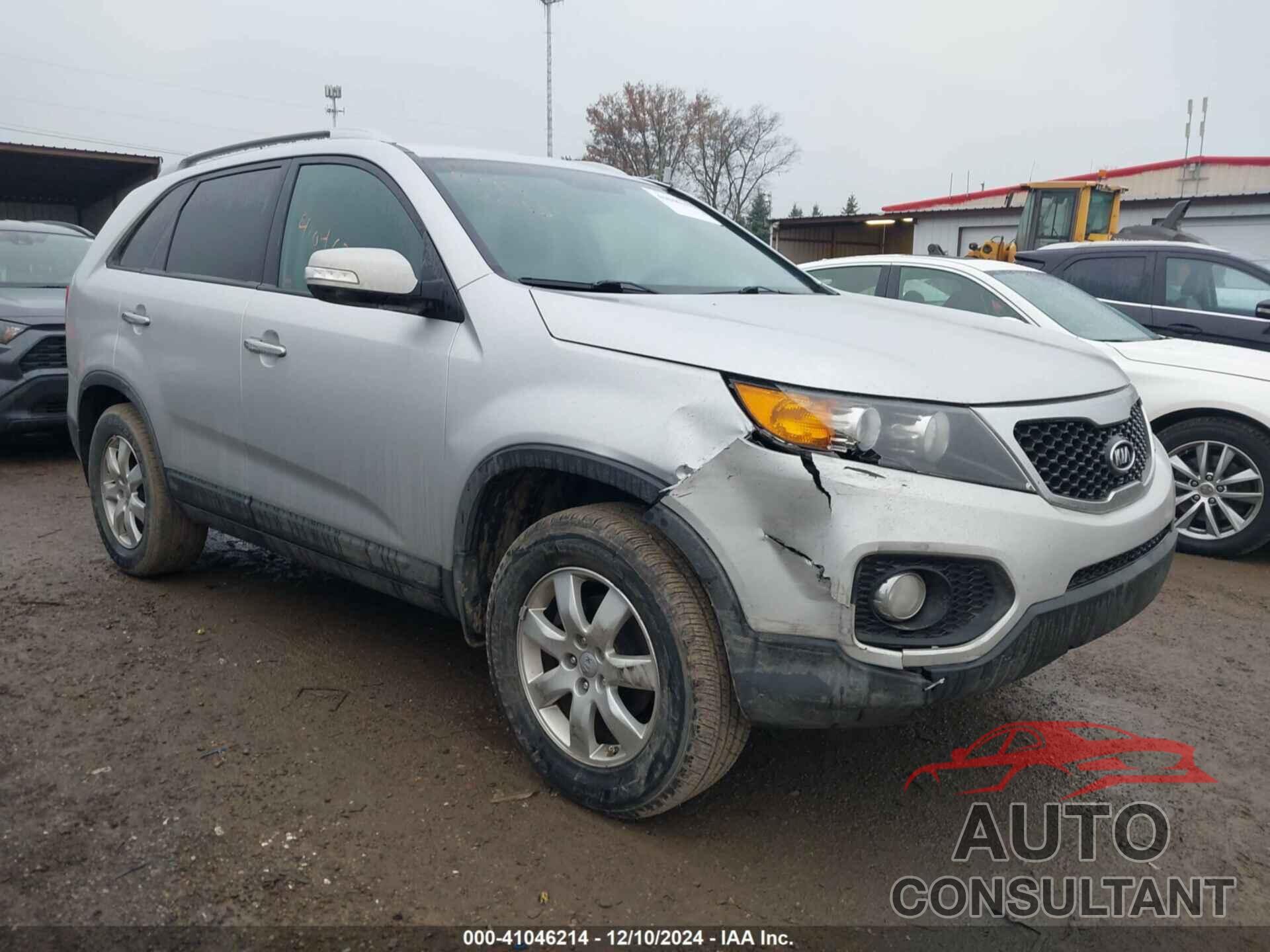KIA SORENTO 2013 - 5XYKT4A66DG414121