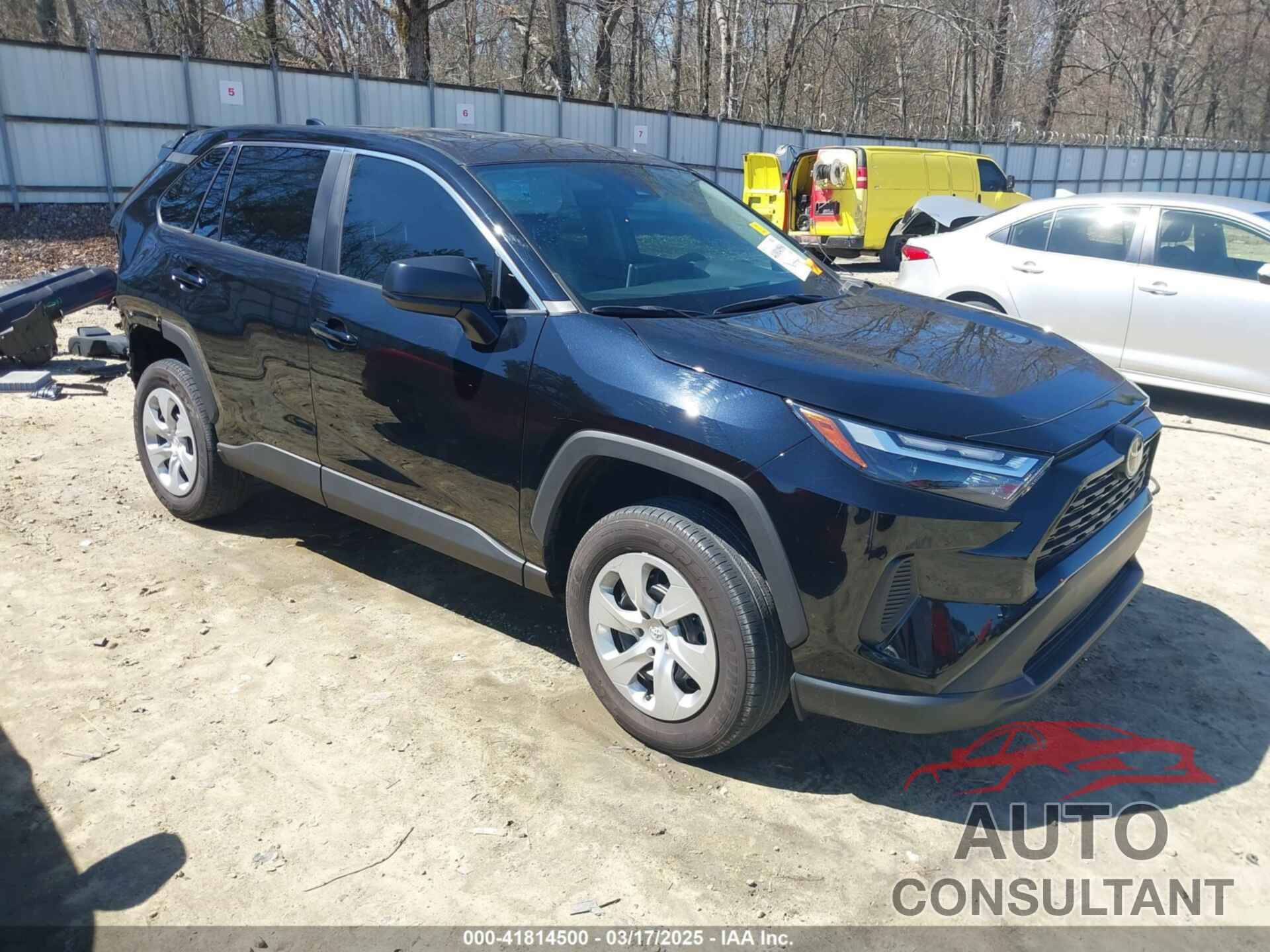 TOYOTA RAV4 2023 - 2T3H1RFV2PC239290