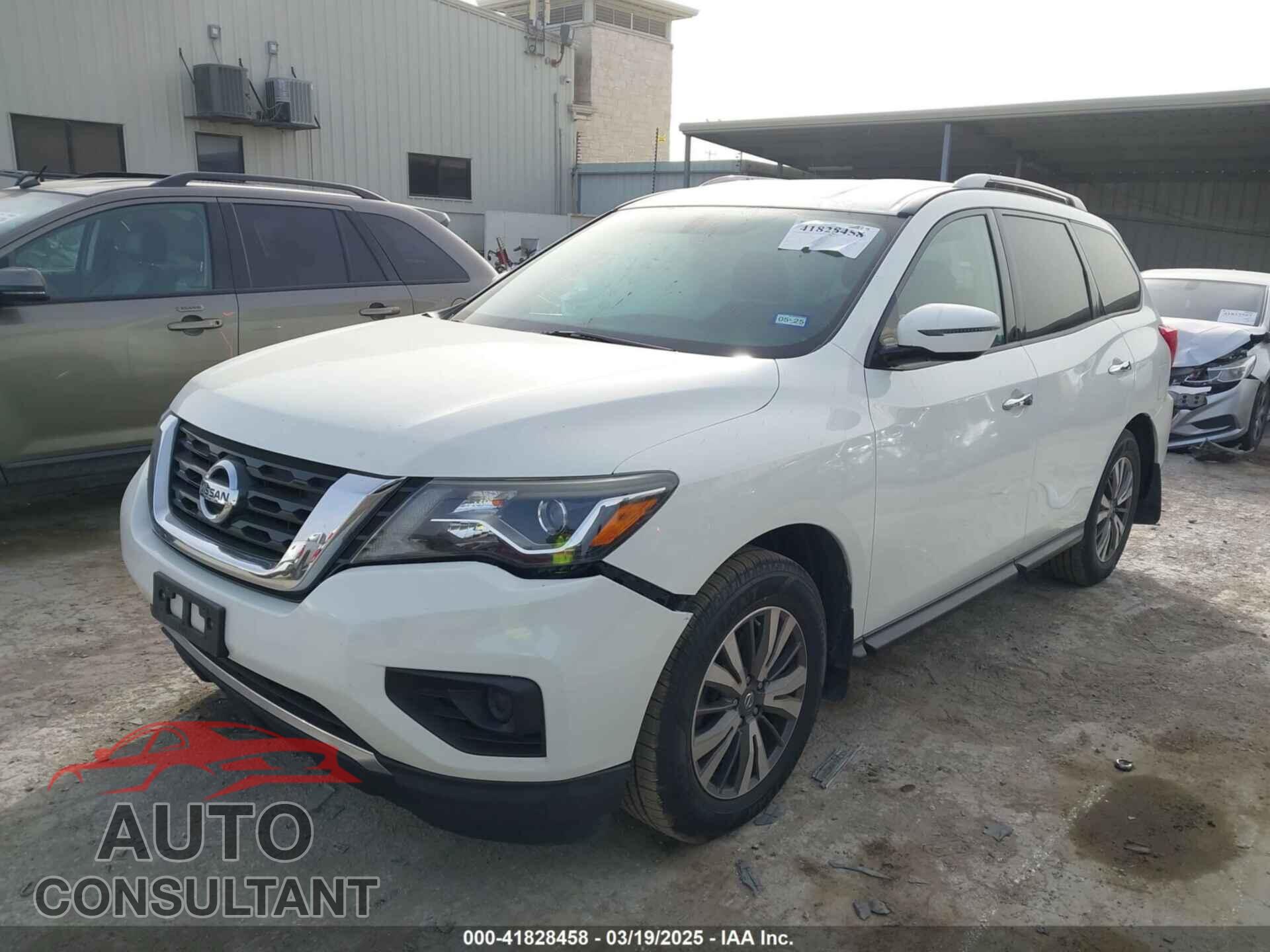 NISSAN PATHFINDER 2017 - 5N1DR2MN1HC672874