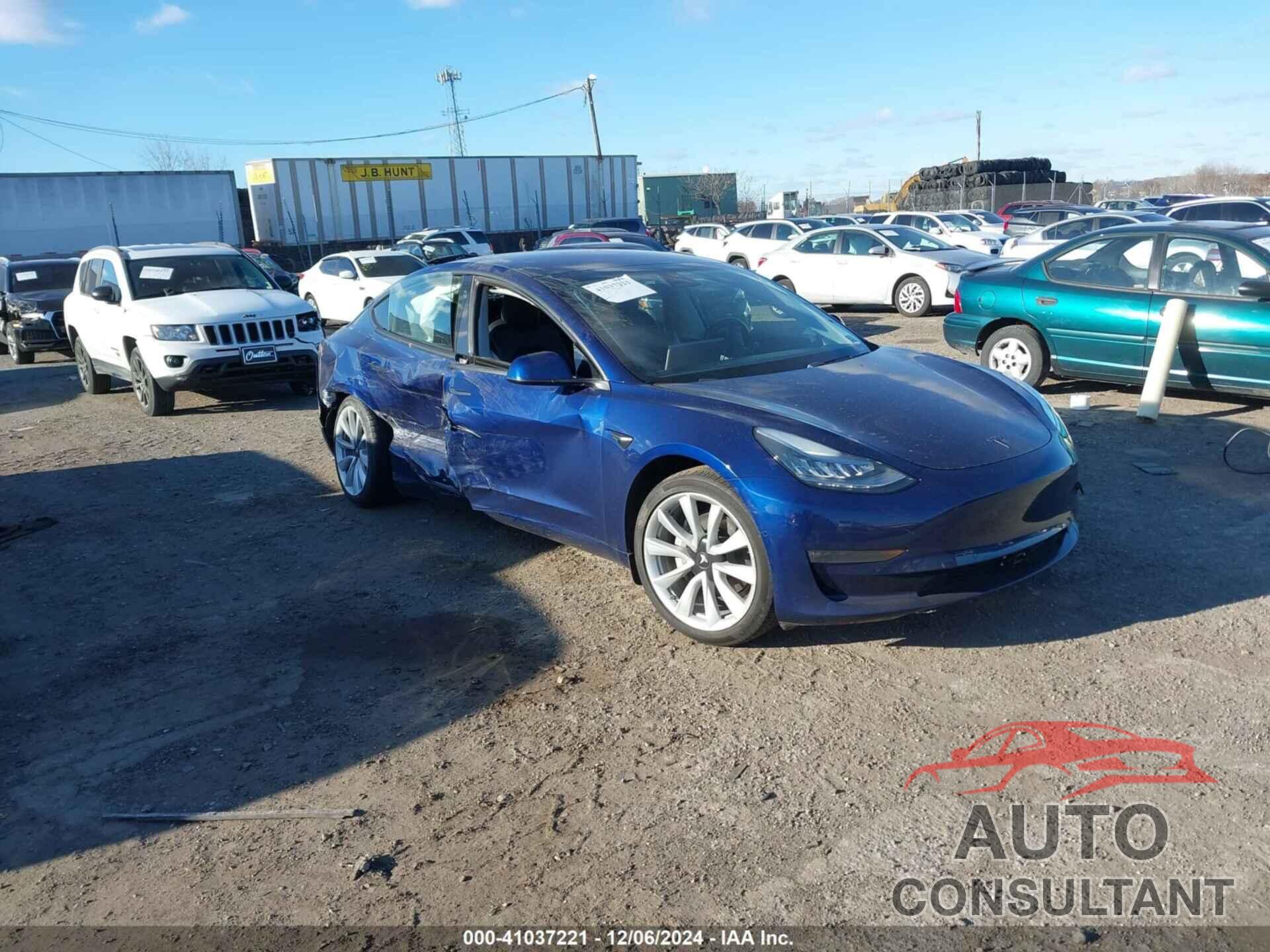 TESLA MODEL 3 2018 - 5YJ3E1EB7JF121836