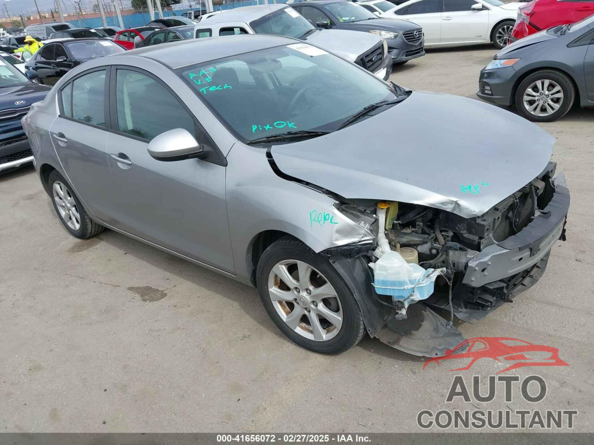 MAZDA MAZDA3 2011 - JM1BL1VG2B1498968