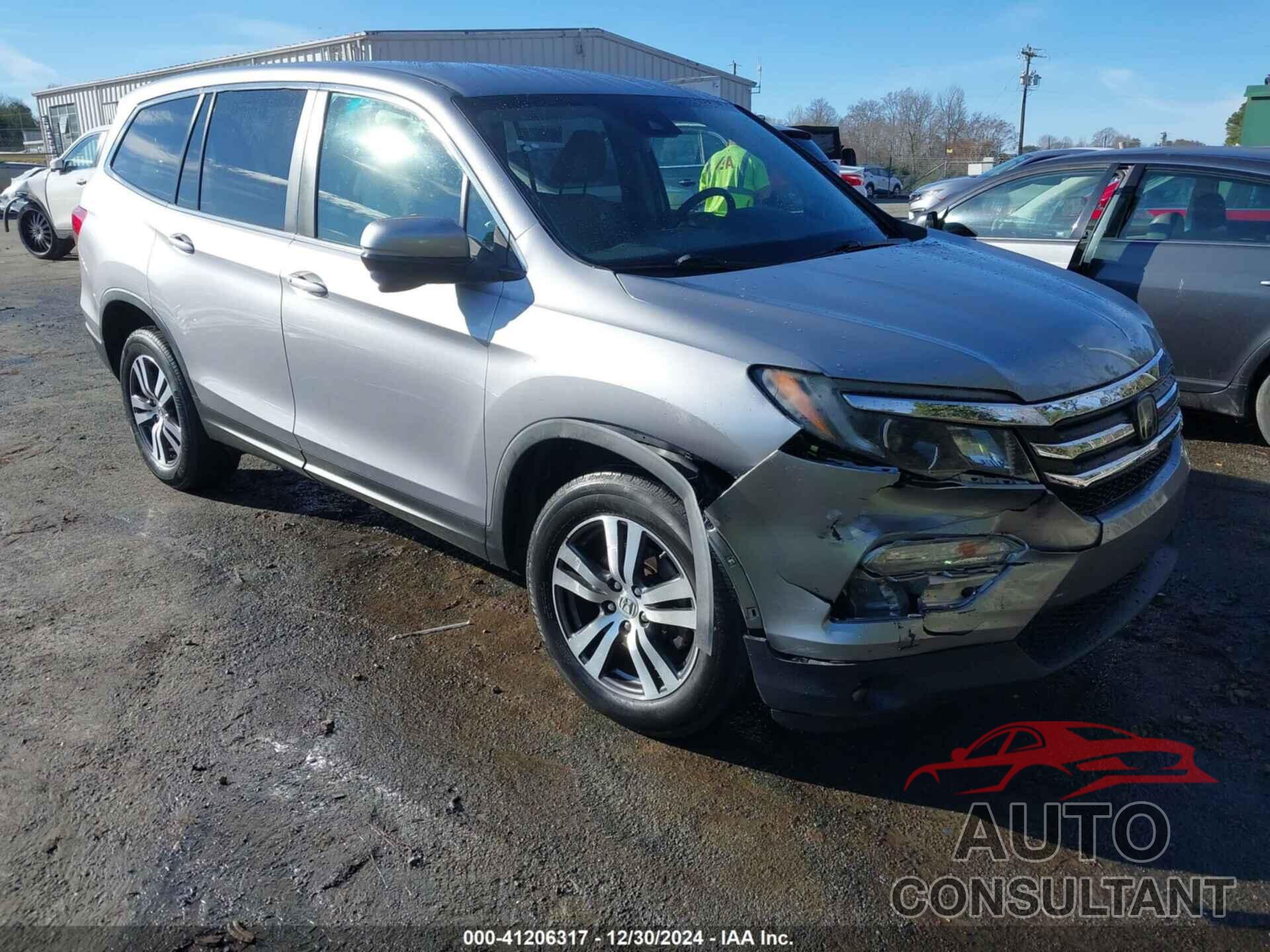 HONDA PILOT 2017 - 5FNYF6H43HB105219