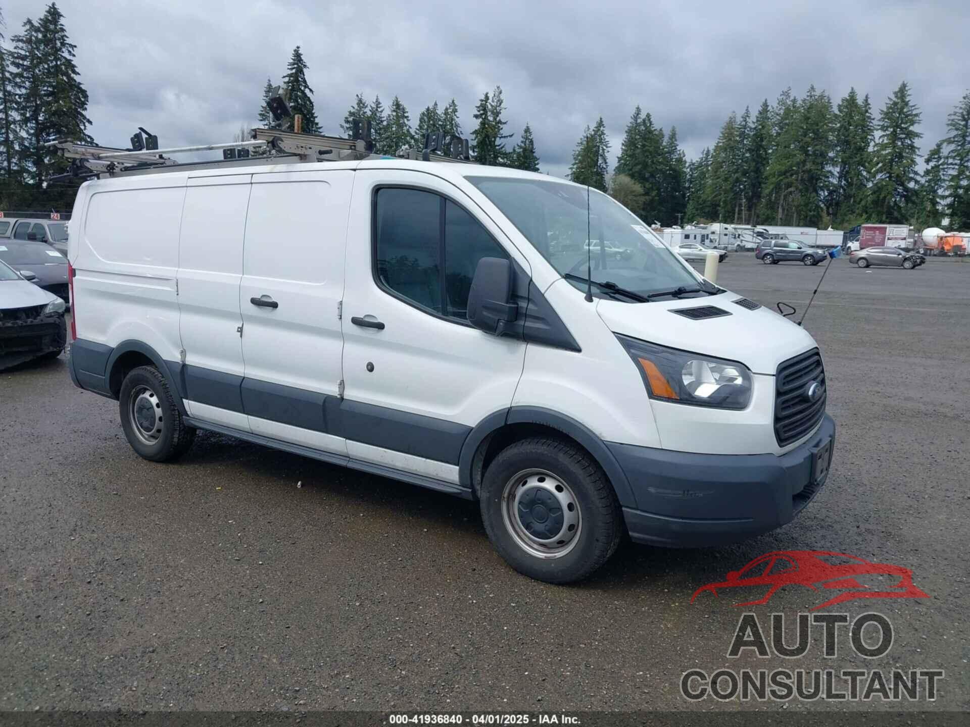 FORD TRANSIT-150 2018 - 1FTYE1ZM2JKA11197