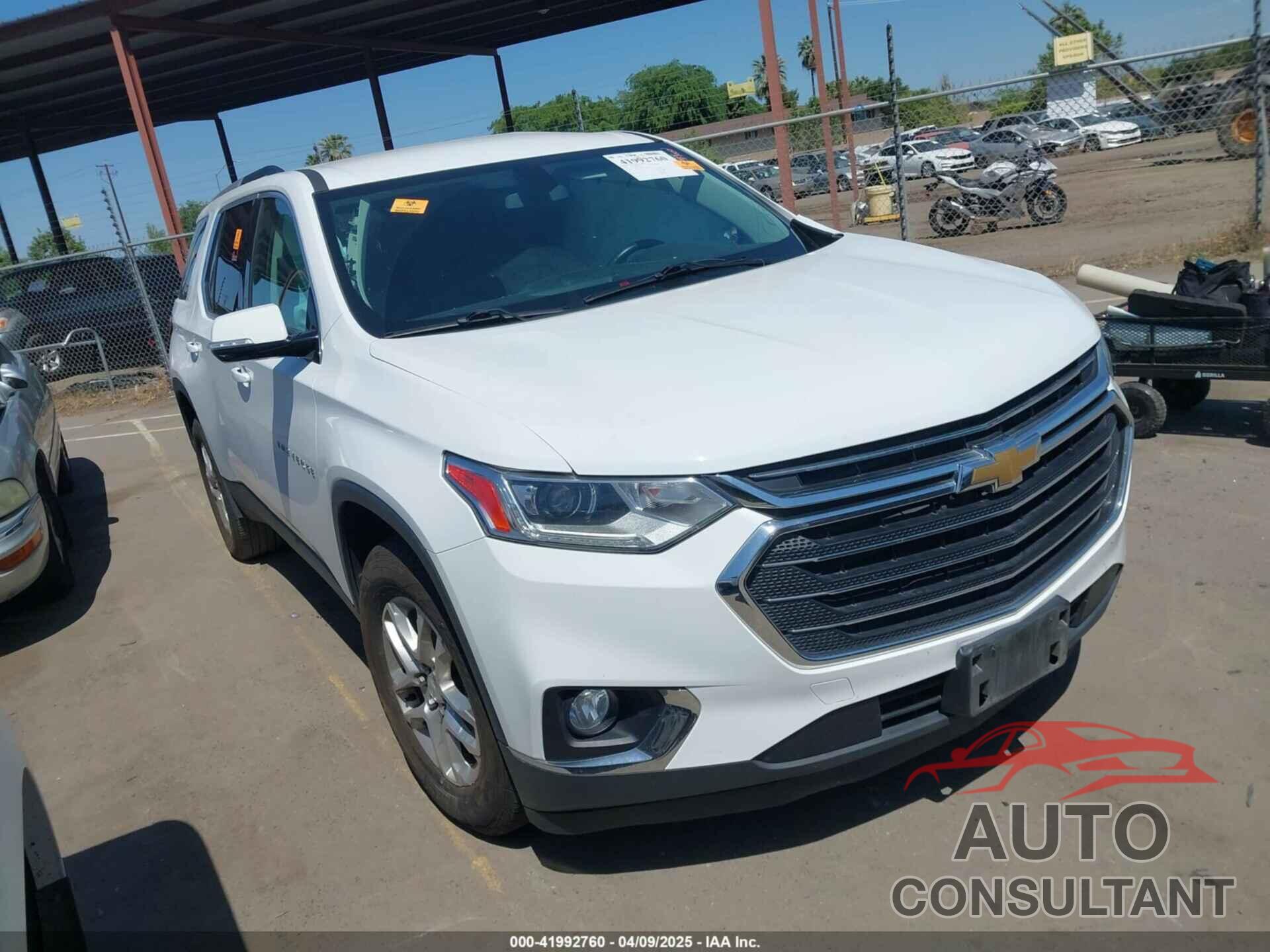 CHEVROLET TRAVERSE 2018 - 1GNERGKW5JJ165048