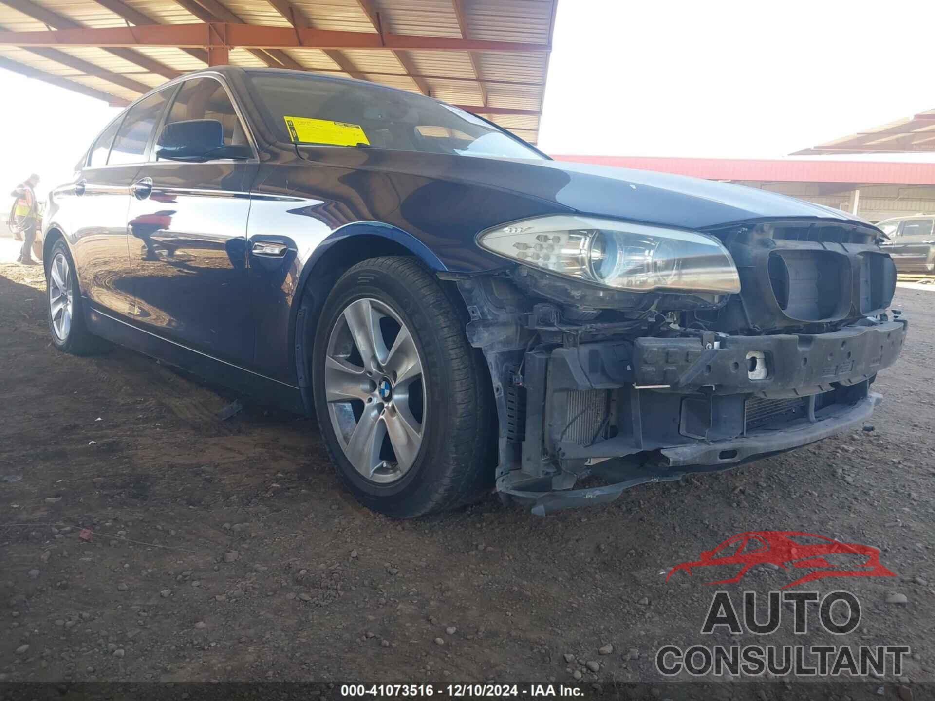 BMW 528I 2013 - WBAXG5C51DD230432