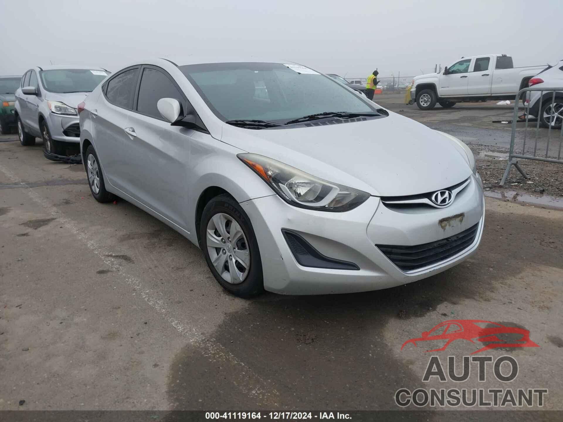 HYUNDAI ELANTRA 2016 - 5NPDH4AE4GH709698