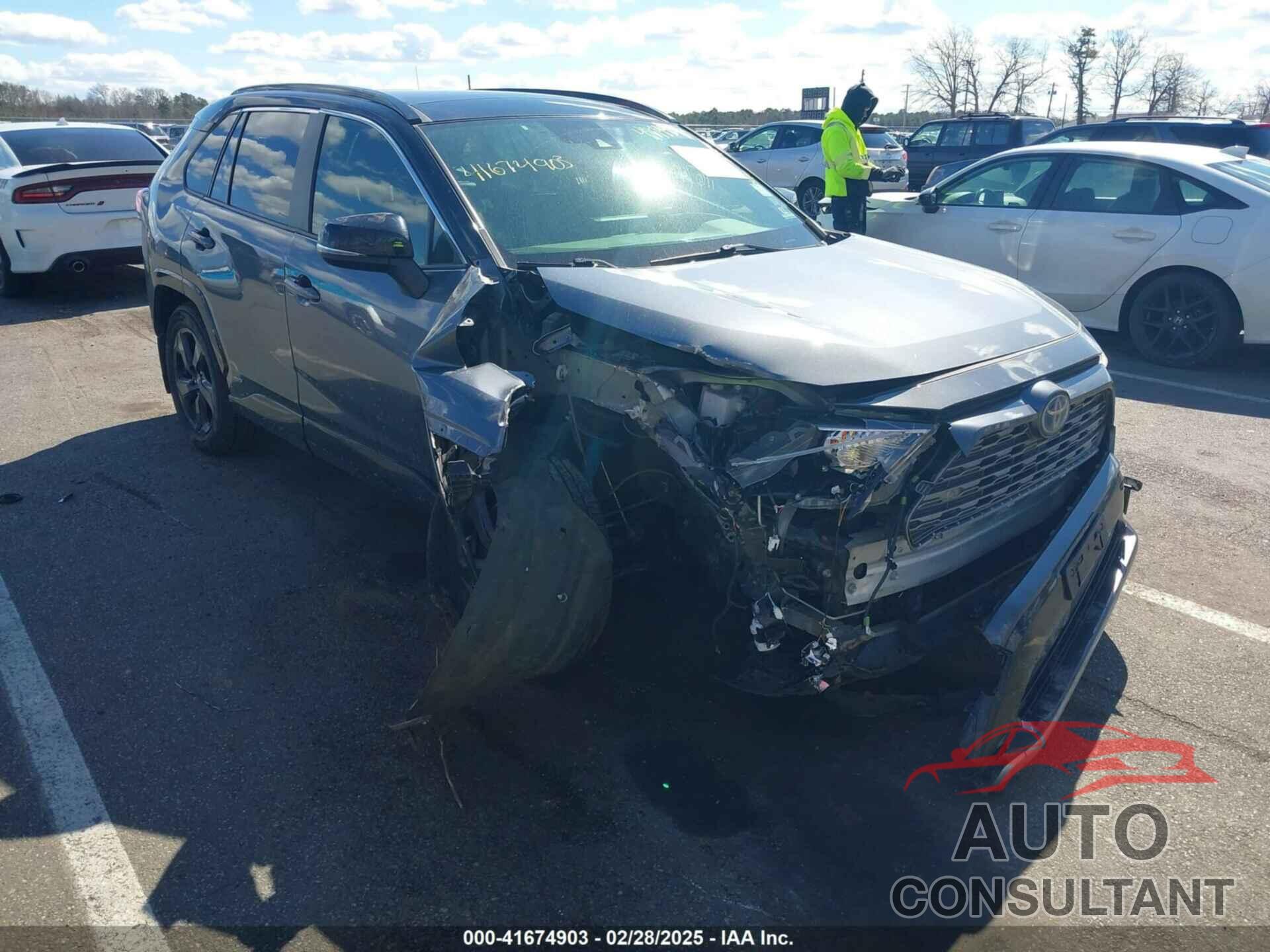 TOYOTA RAV4 HYBRID 2019 - JTMEWRFVXKD513330