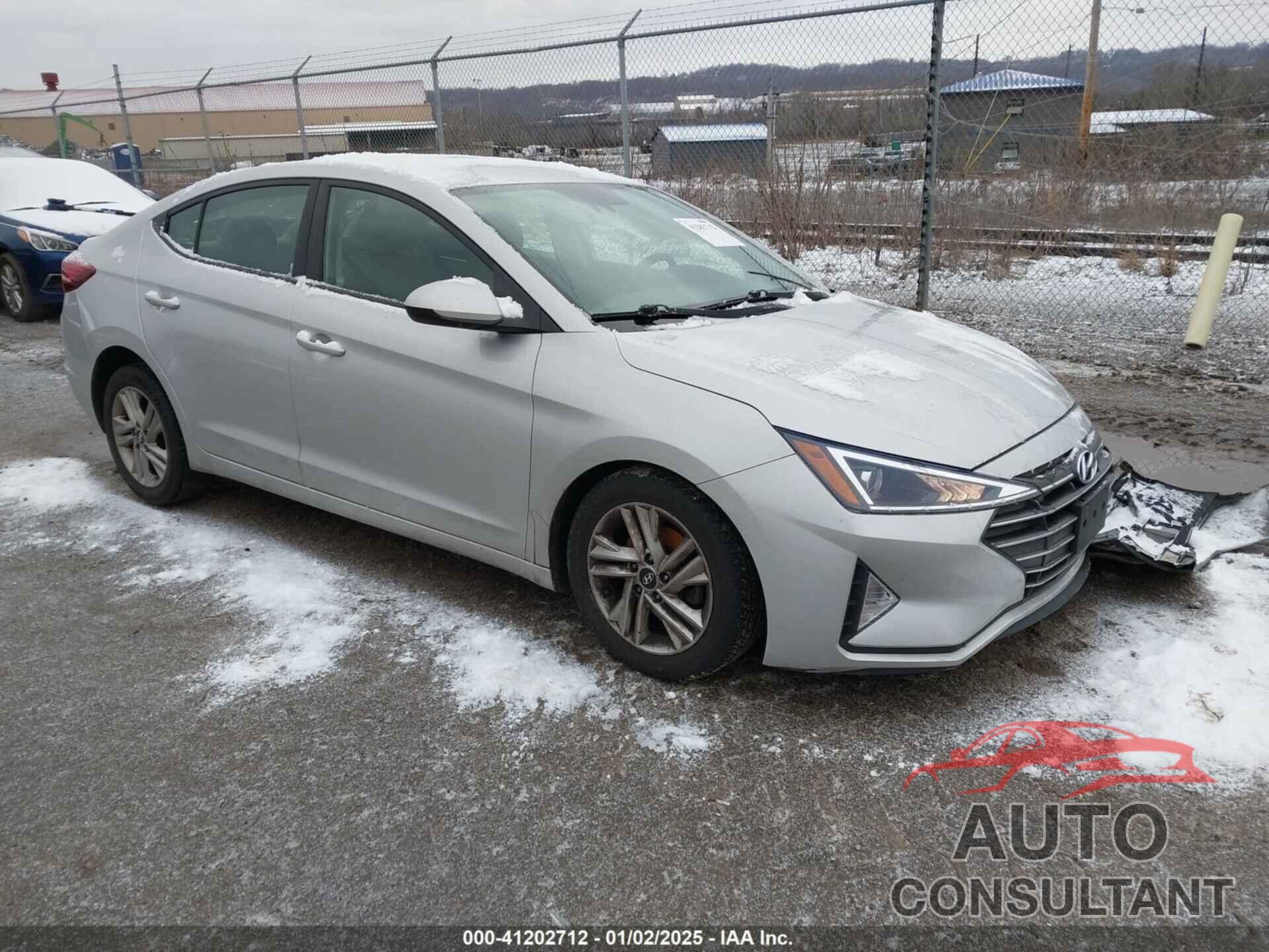 HYUNDAI ELANTRA 2020 - 5NPD84LF3LH535865