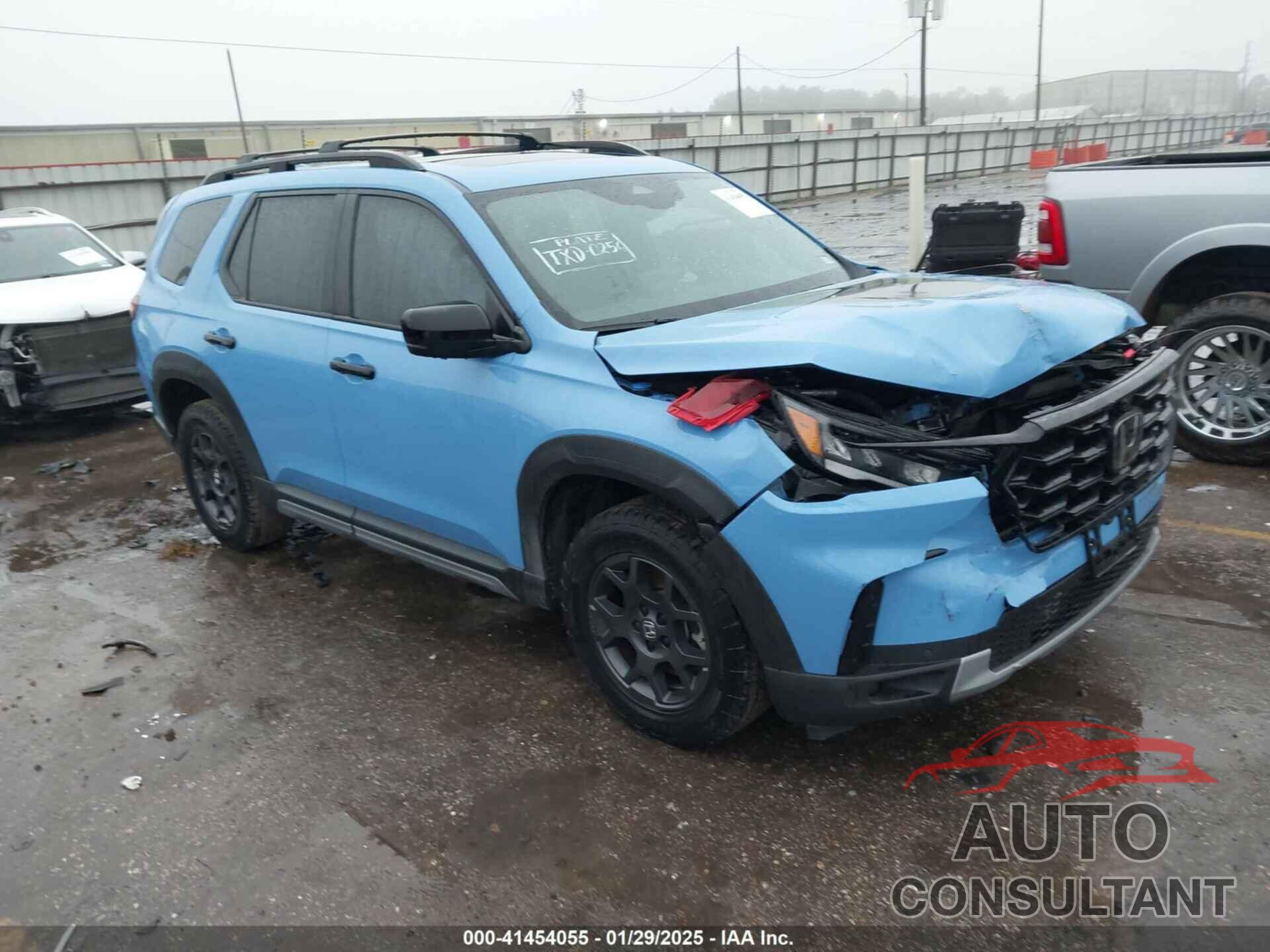 HONDA PILOT 2023 - 5FNYG1H63PB000406