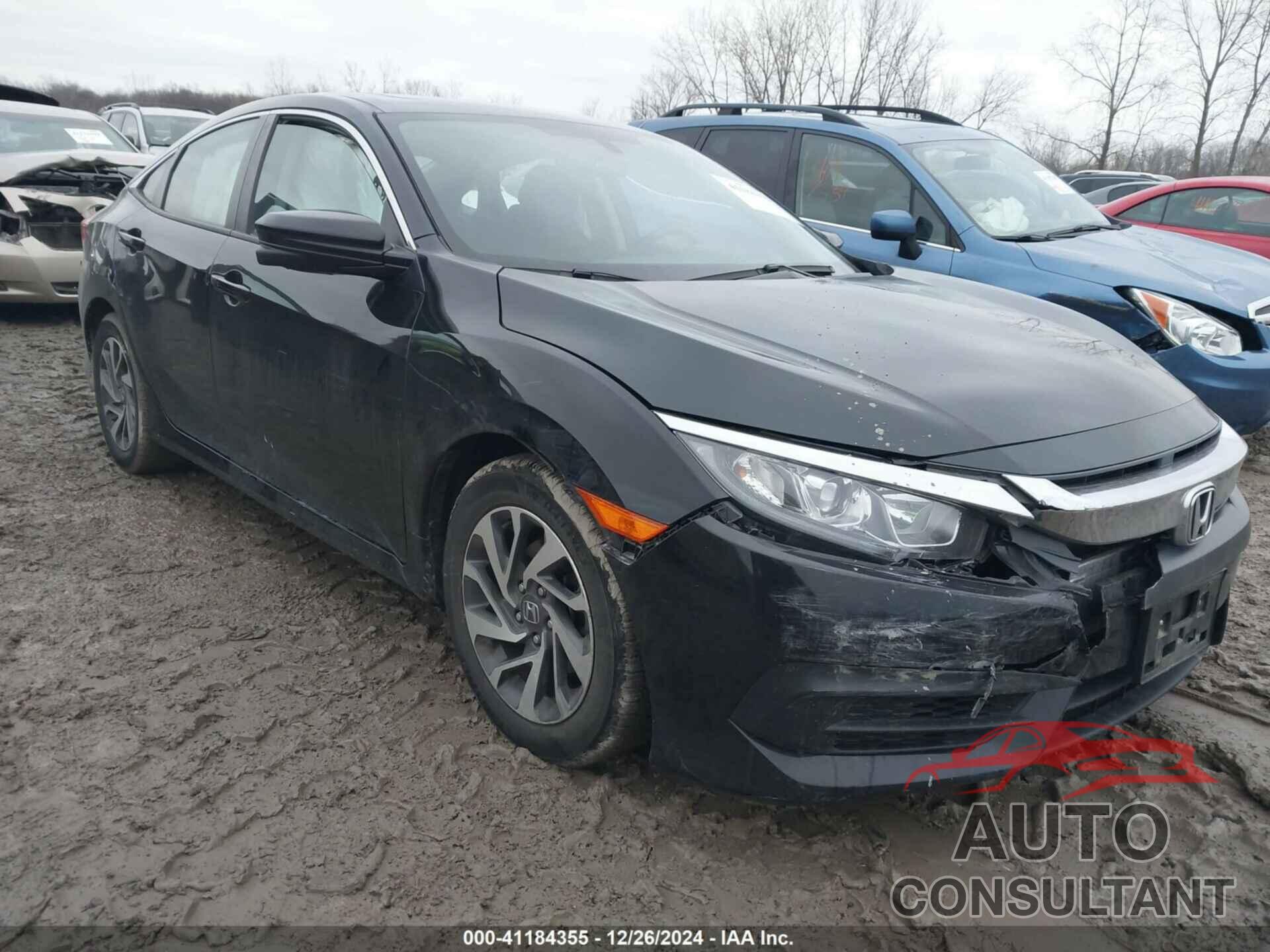 HONDA CIVIC 2018 - 19XFC2F76JE018996
