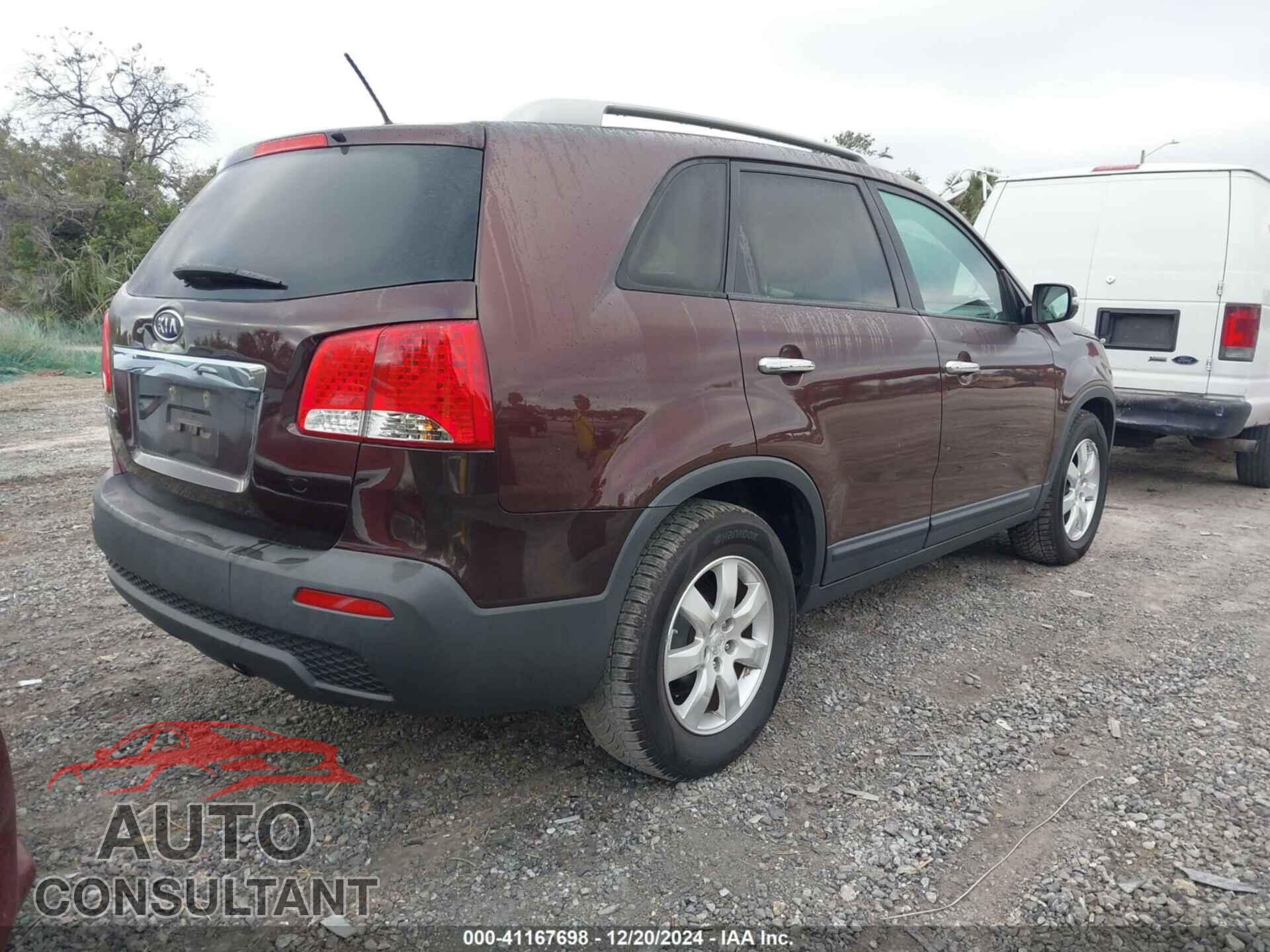 KIA SORENTO 2011 - 5XYKTDA23BG166310