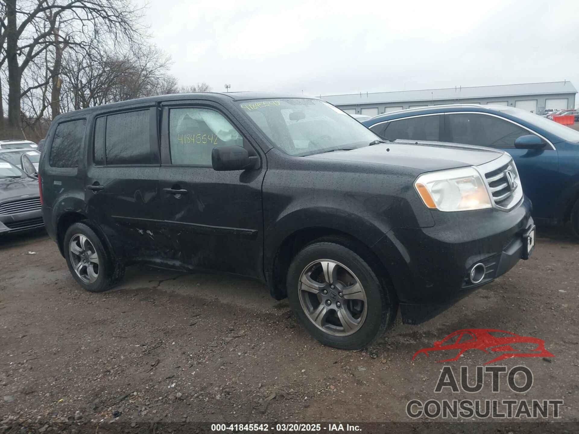 HONDA PILOT 2015 - 5FNYF4H36FB062844