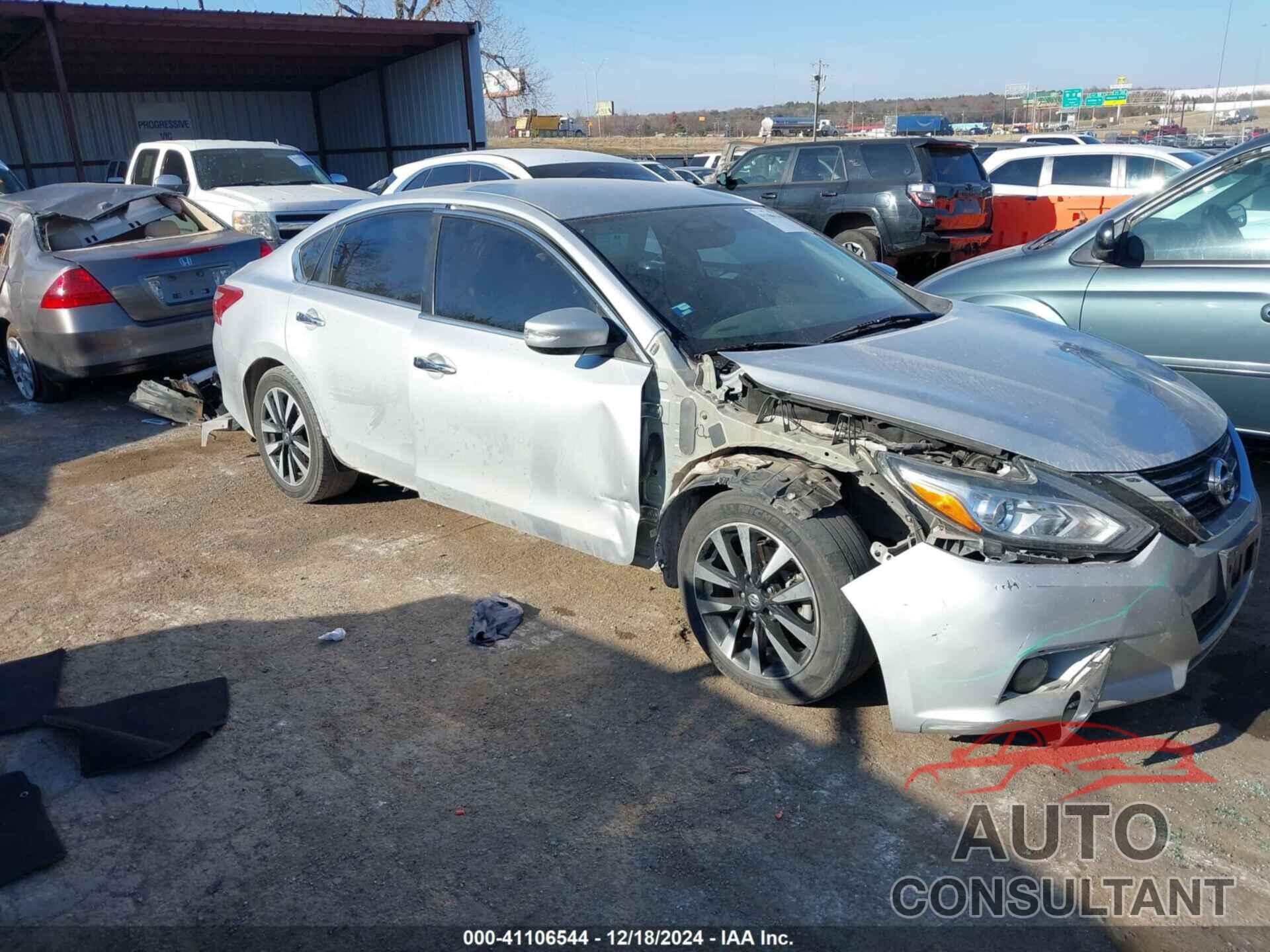 NISSAN ALTIMA 2018 - 1N4AL3AP7JC247059