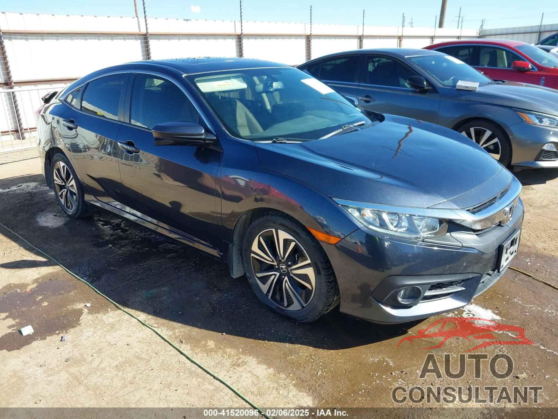 HONDA CIVIC 2018 - JHMFC1F77JX038652