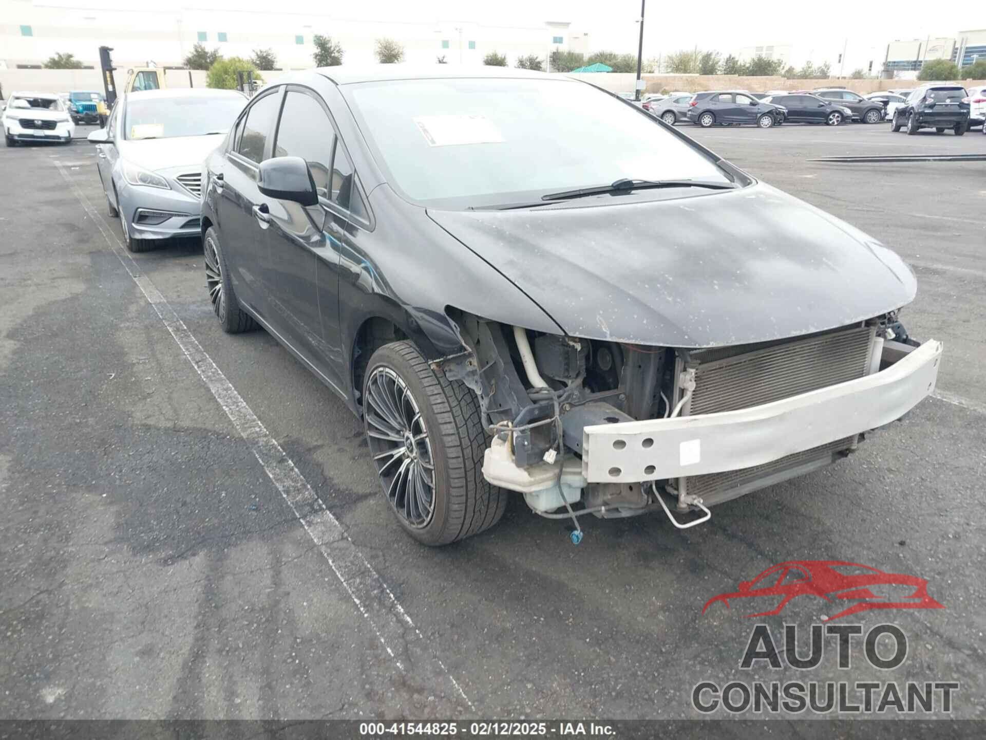 HONDA CIVIC 2012 - 2HGFB2F58CH324429