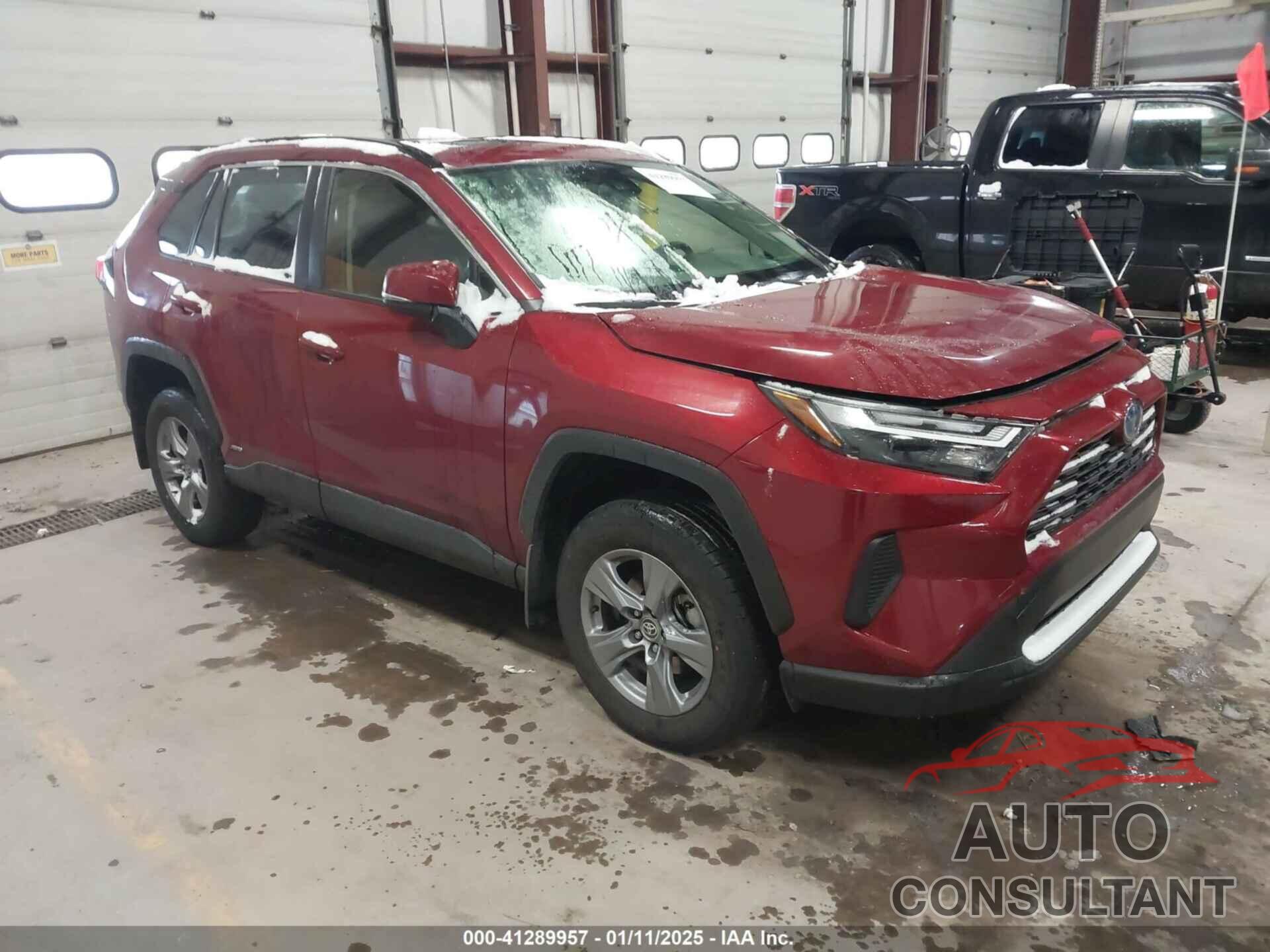 TOYOTA RAV4 HYBRID 2024 - JTMRWRFV2RD246969