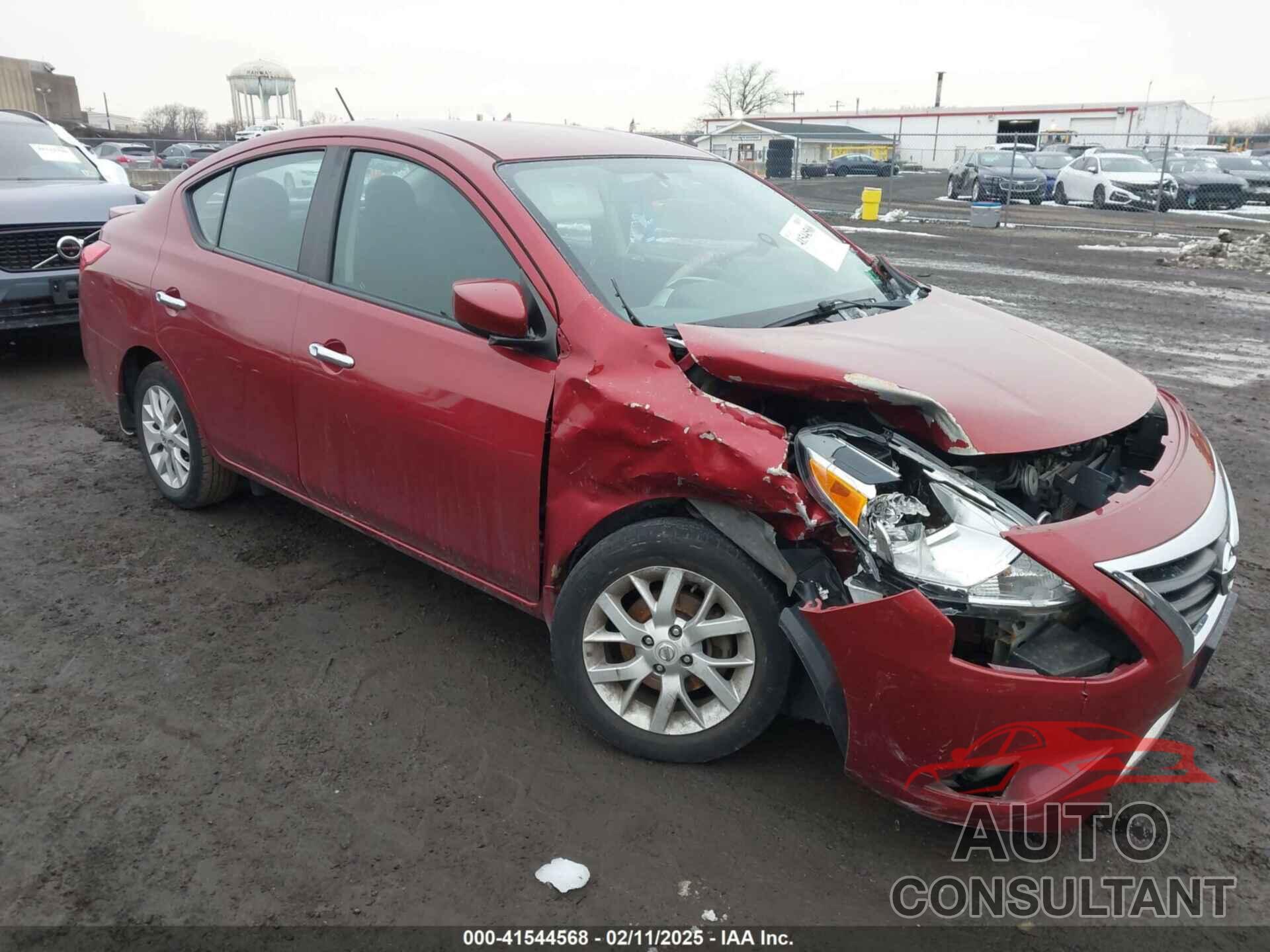 NISSAN VERSA 2018 - 3N1CN7AP5JL807785