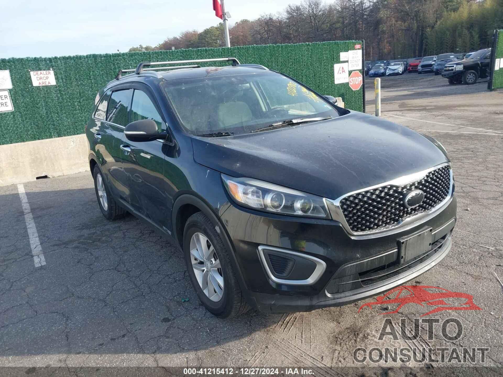 KIA SORENTO 2018 - 5XYPGDA57JG365041