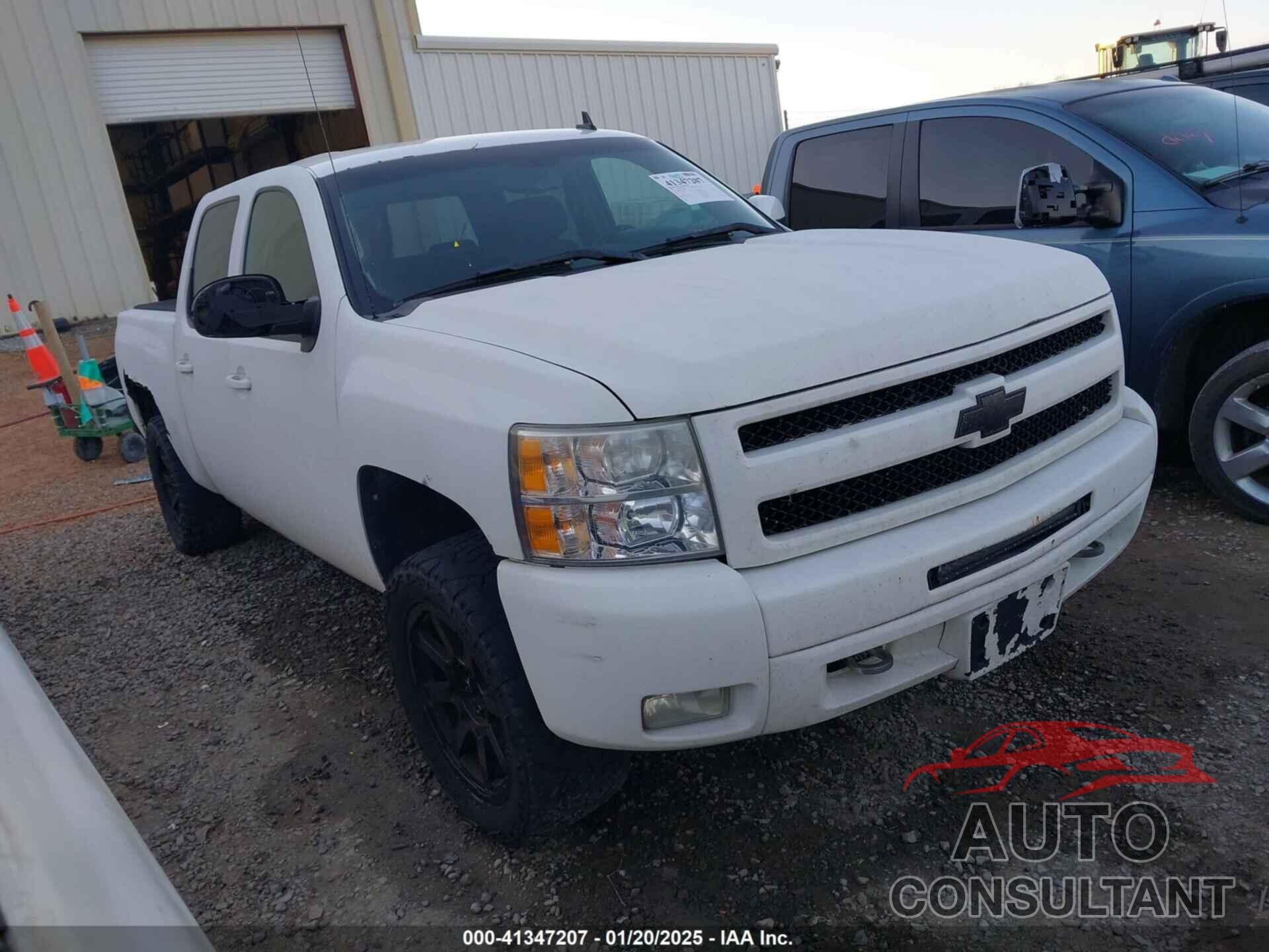 CHEVROLET SILVERADO 1500 2011 - 3GCPKSE33BG213353