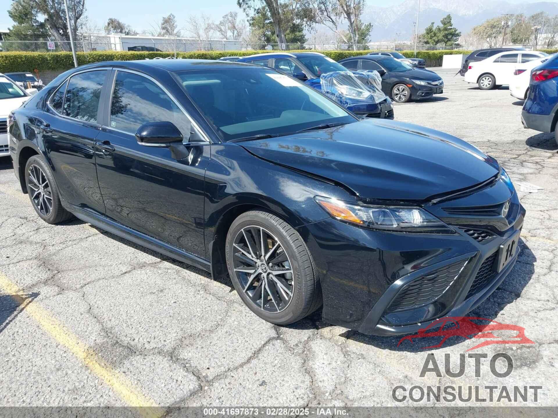 TOYOTA CAMRY 2024 - 4T1G11AK3RU906310