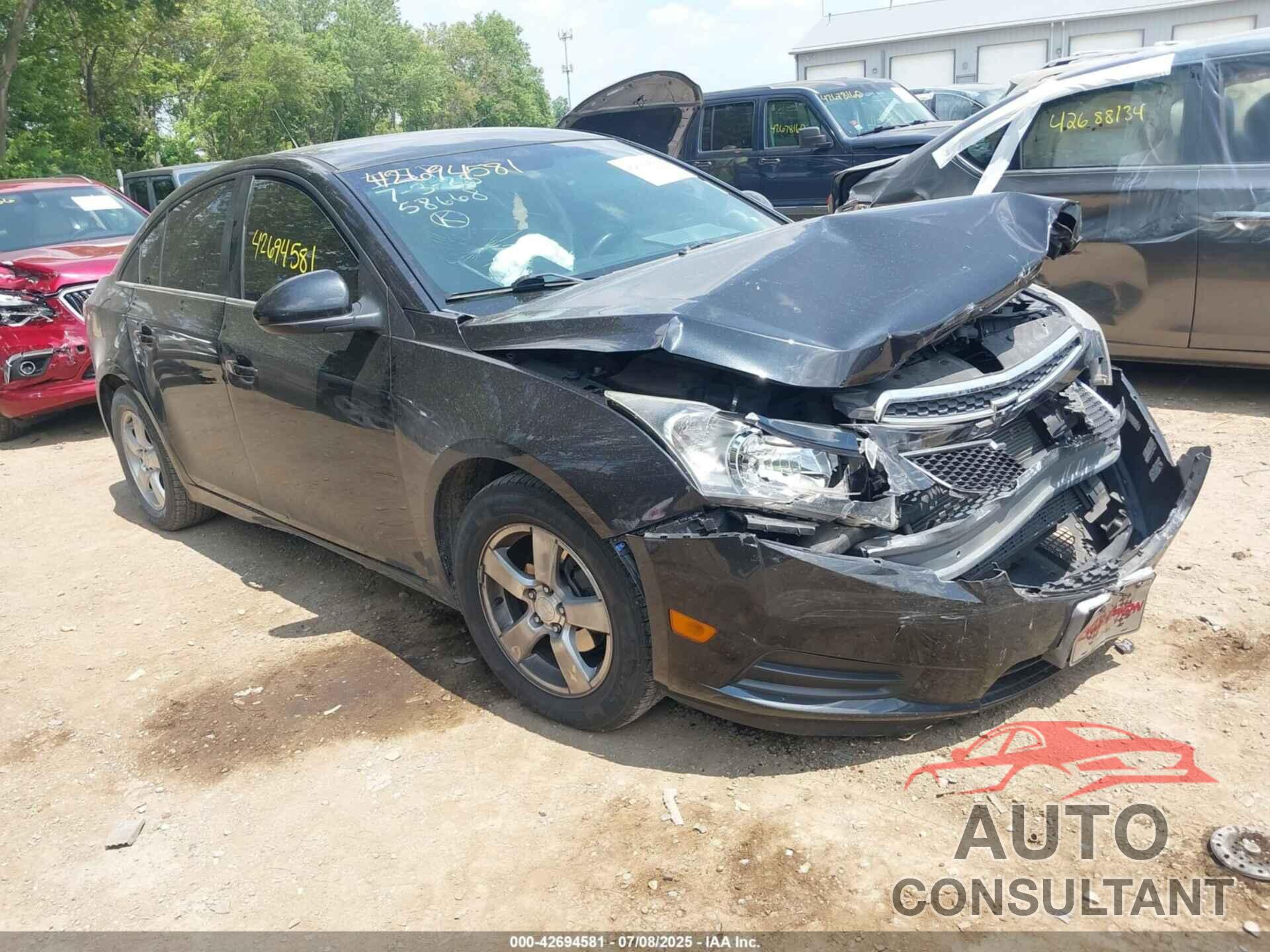 CHEVROLET CRUZE 2014 - 1G1PC5SB9E7270174