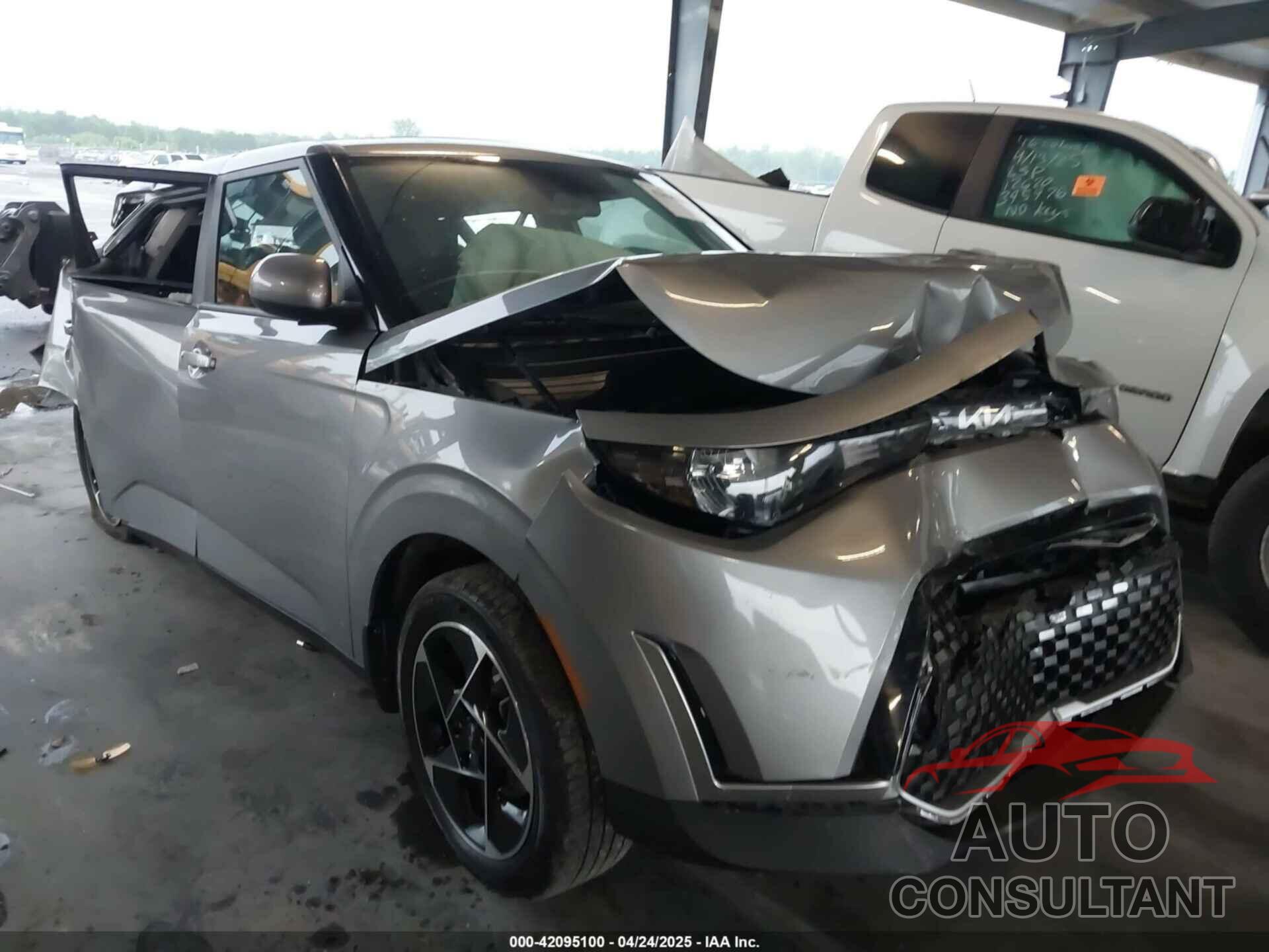 KIA SOUL 2023 - KNDJ33AU8P7872815