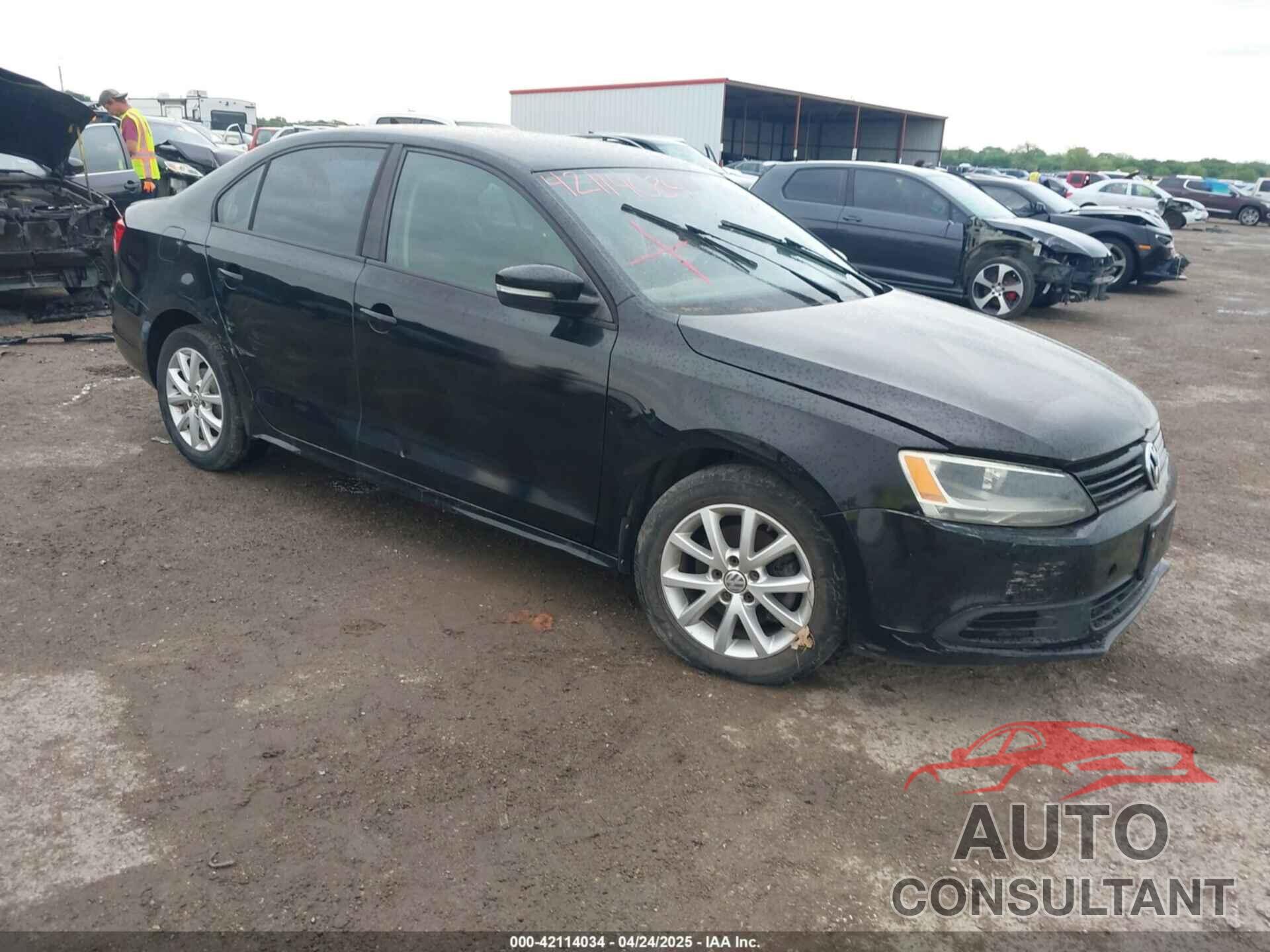 VOLKSWAGEN JETTA 2011 - 3VWDX7AJXBM316404