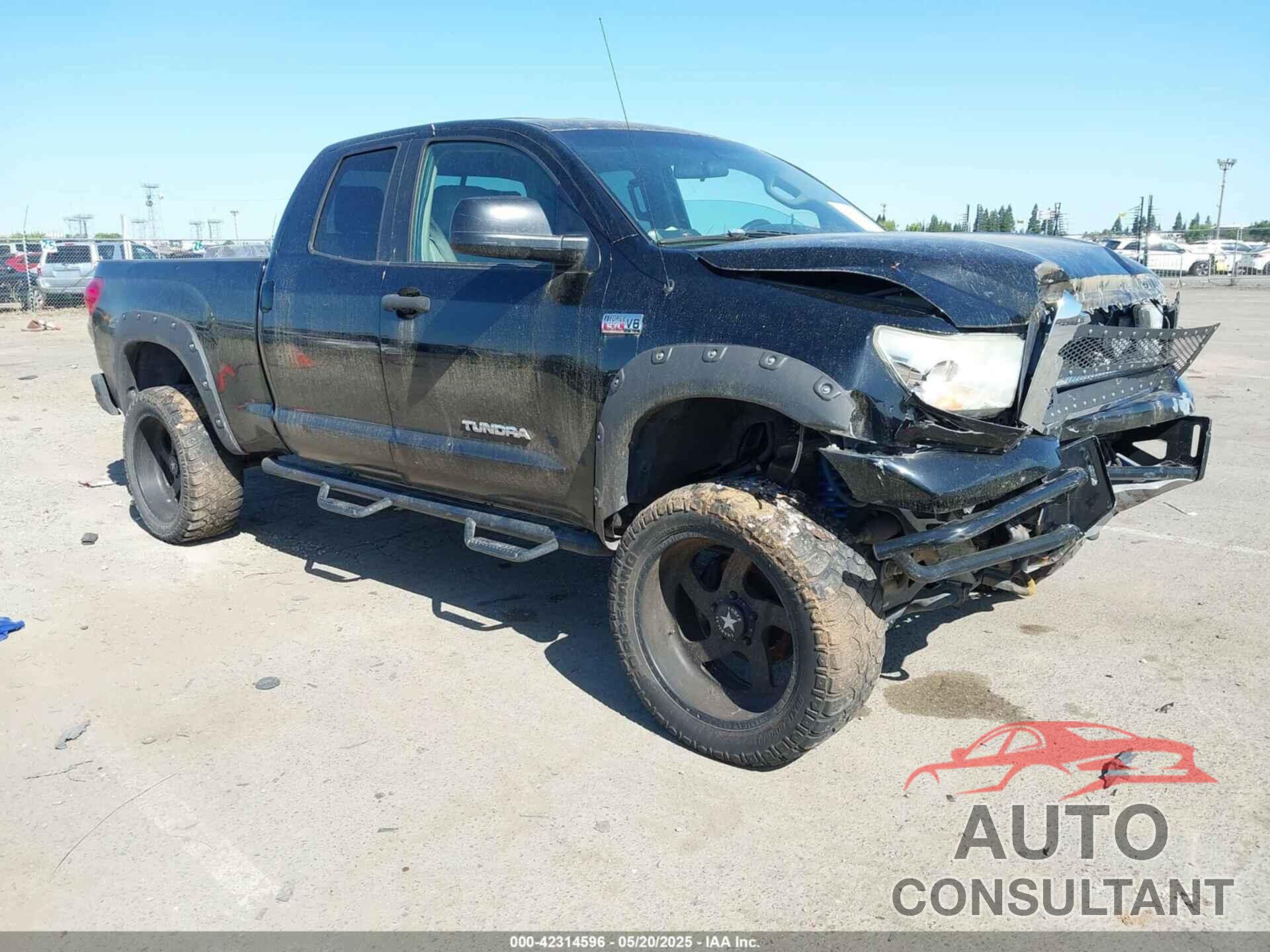 TOYOTA TUNDRA 2013 - 5TFUW5F15DX275230