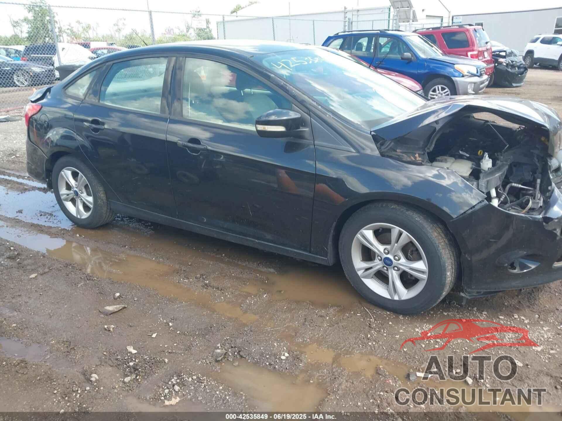 FORD FOCUS 2014 - 1FADP3F24EL122363