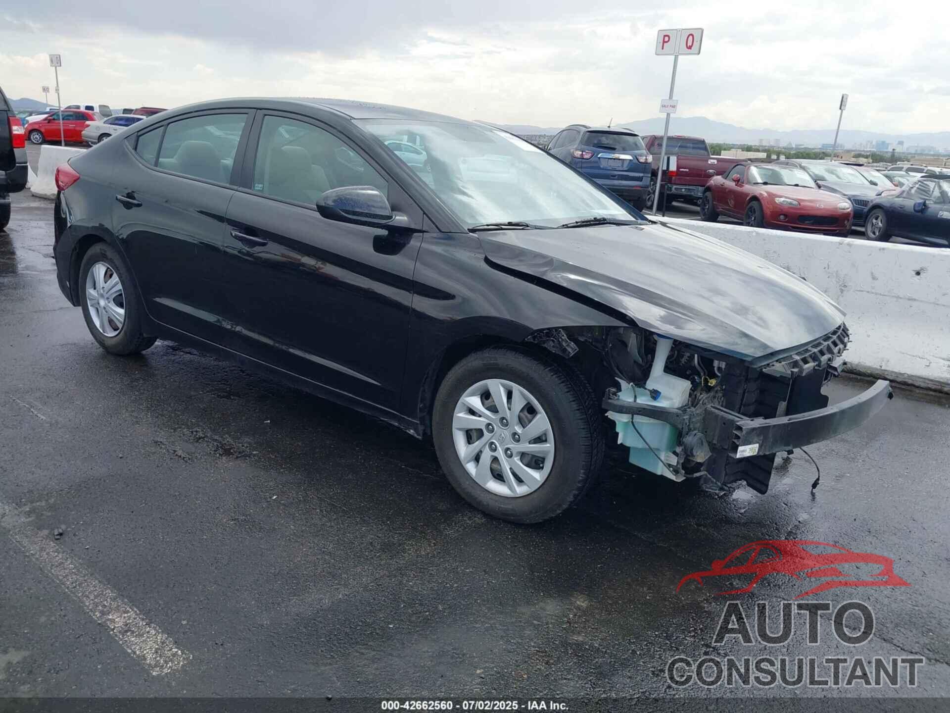 HYUNDAI ELANTRA 2018 - 5NPD74LF6JH271962