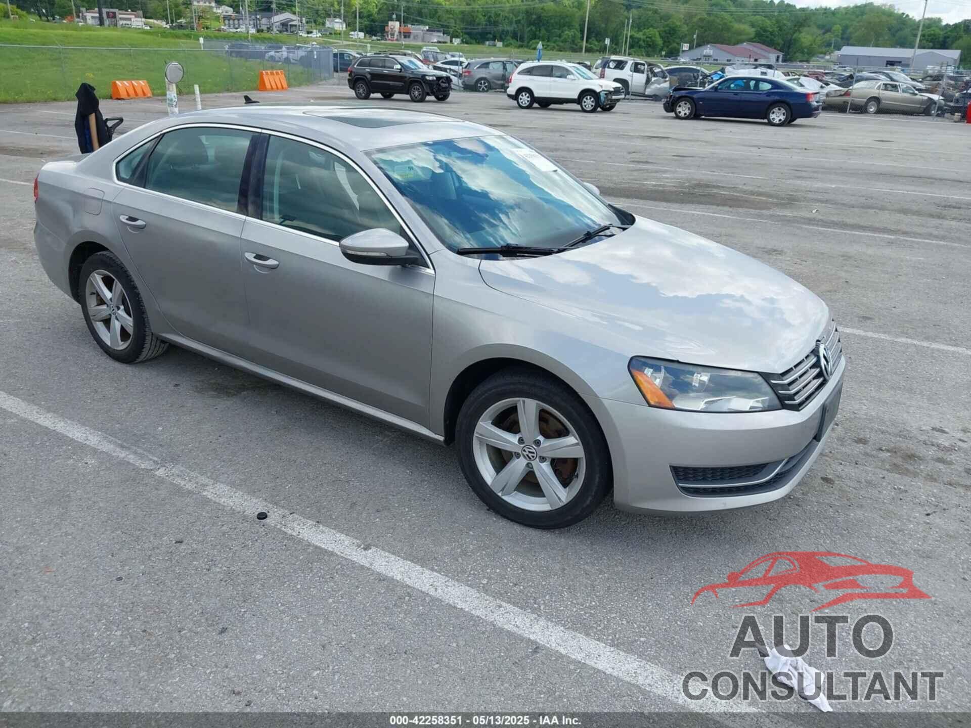 VOLKSWAGEN PASSAT 2012 - 1VWBN7A36CC055502