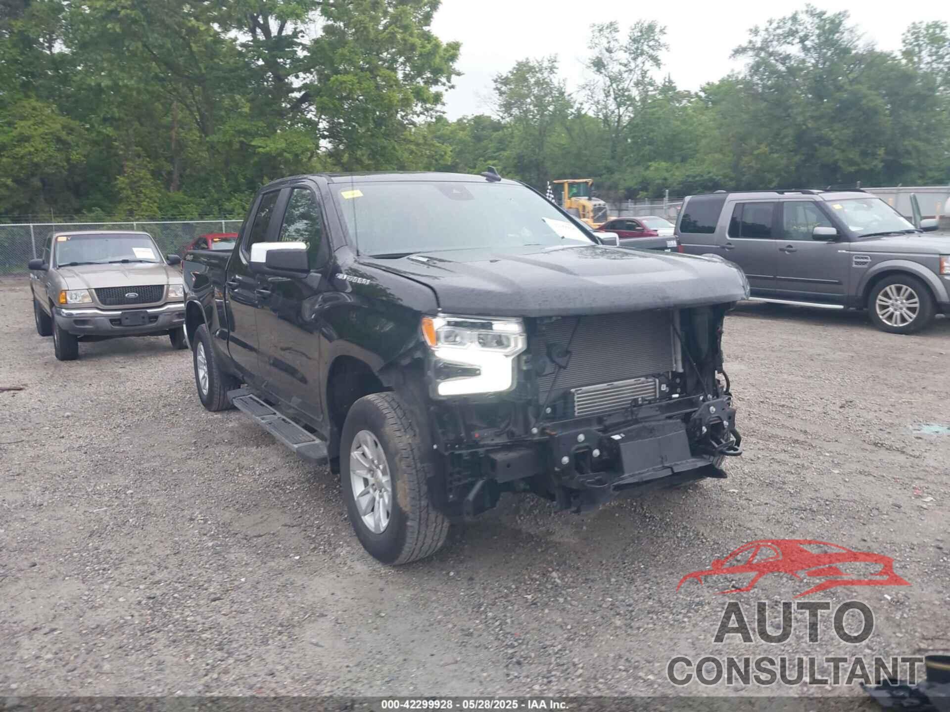 CHEVROLET SILVERADO 1500 2024 - 1GCRDDEK3RZ339597