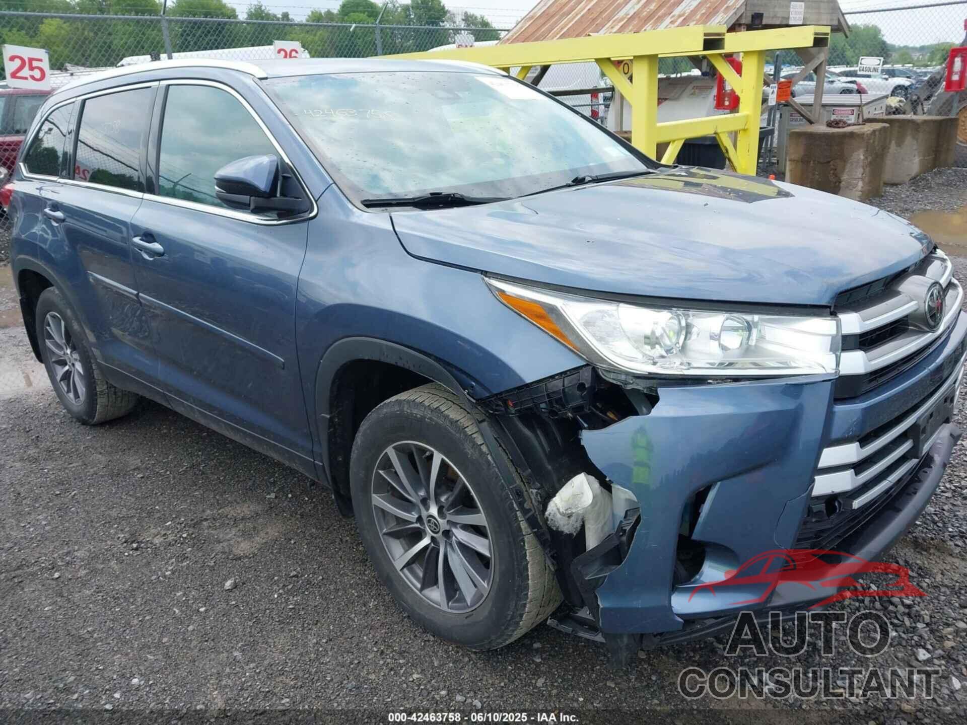 TOYOTA HIGHLANDER 2019 - 5TDJZRFH4KS746060
