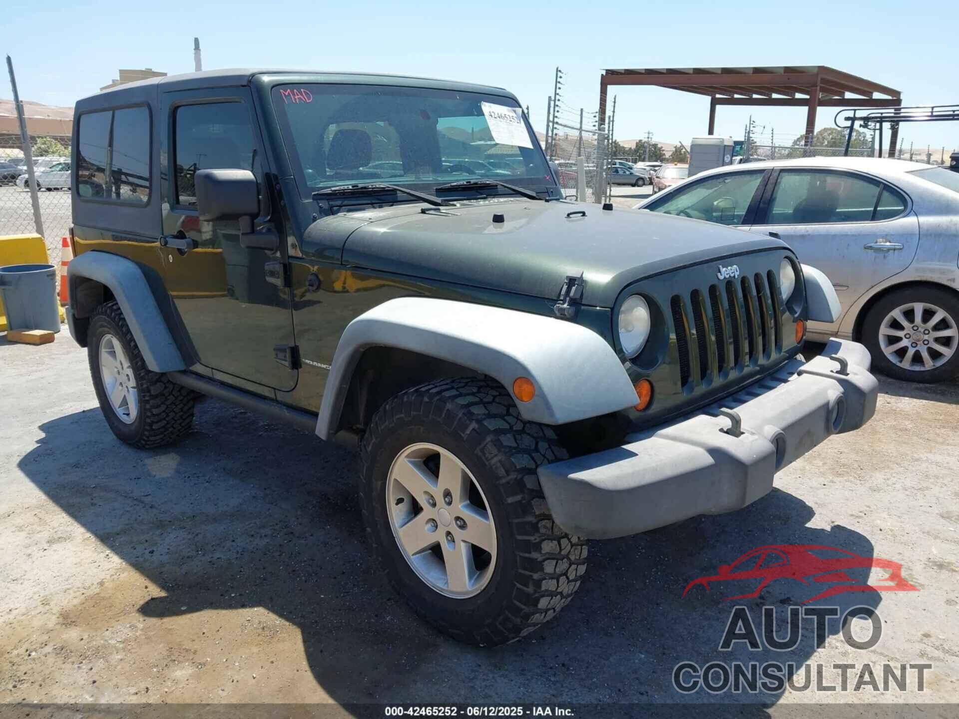 JEEP WRANGLER 2011 - 1J4BA6D11BL556342