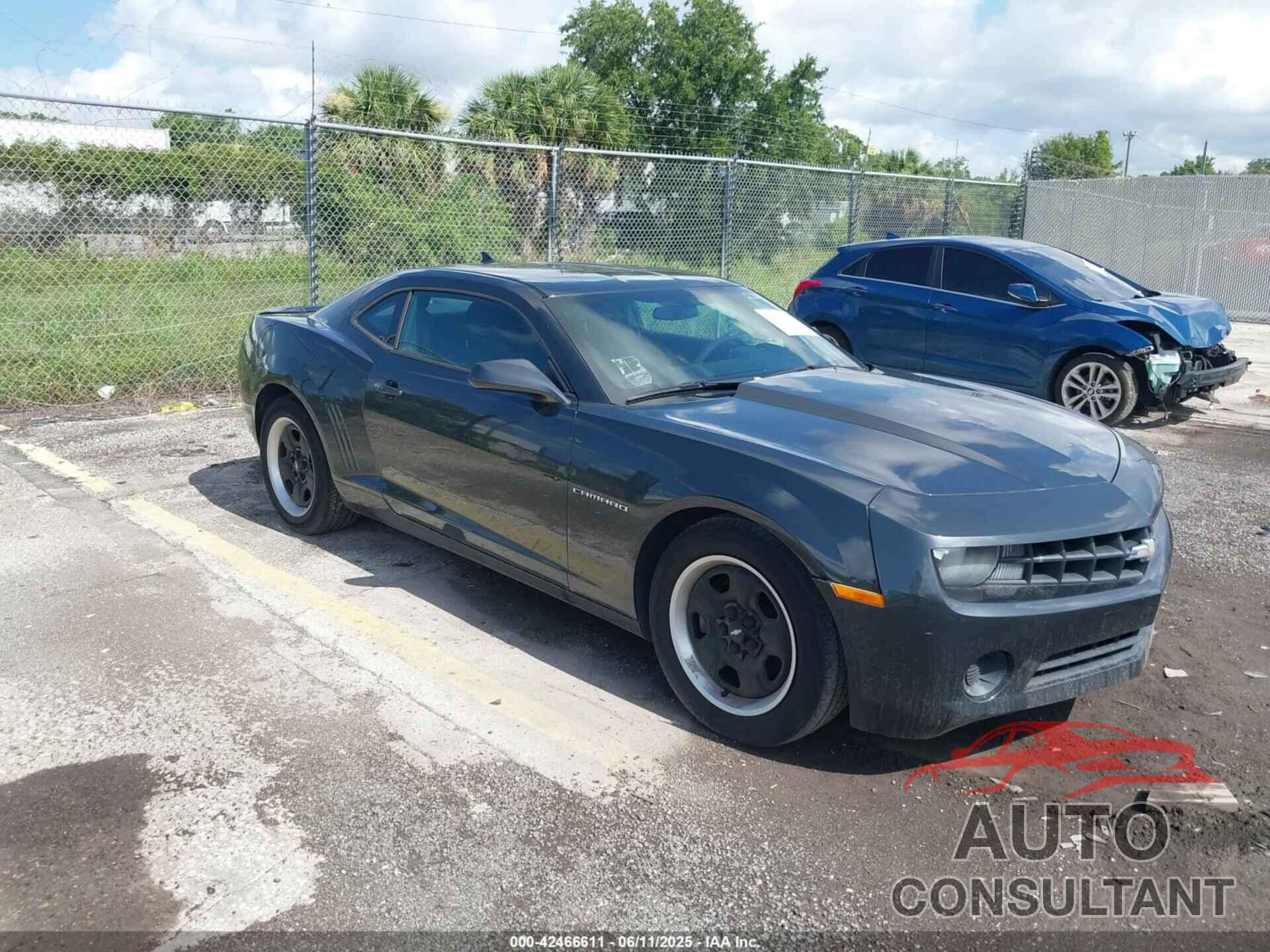 CHEVROLET CAMARO 2013 - 2G1FE1E33D9174332