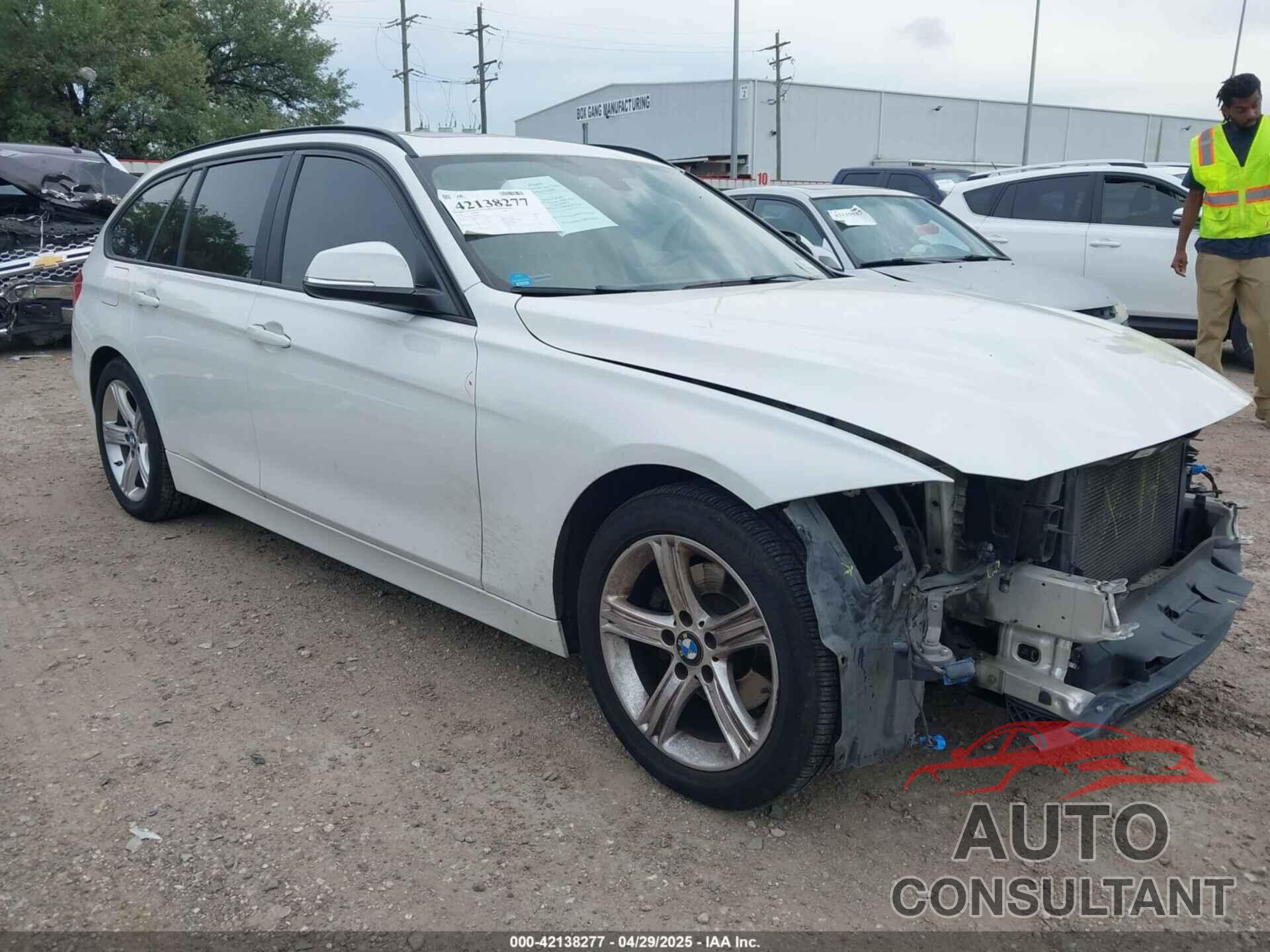 BMW 328I 2014 - WBA3G7C58EKN37538