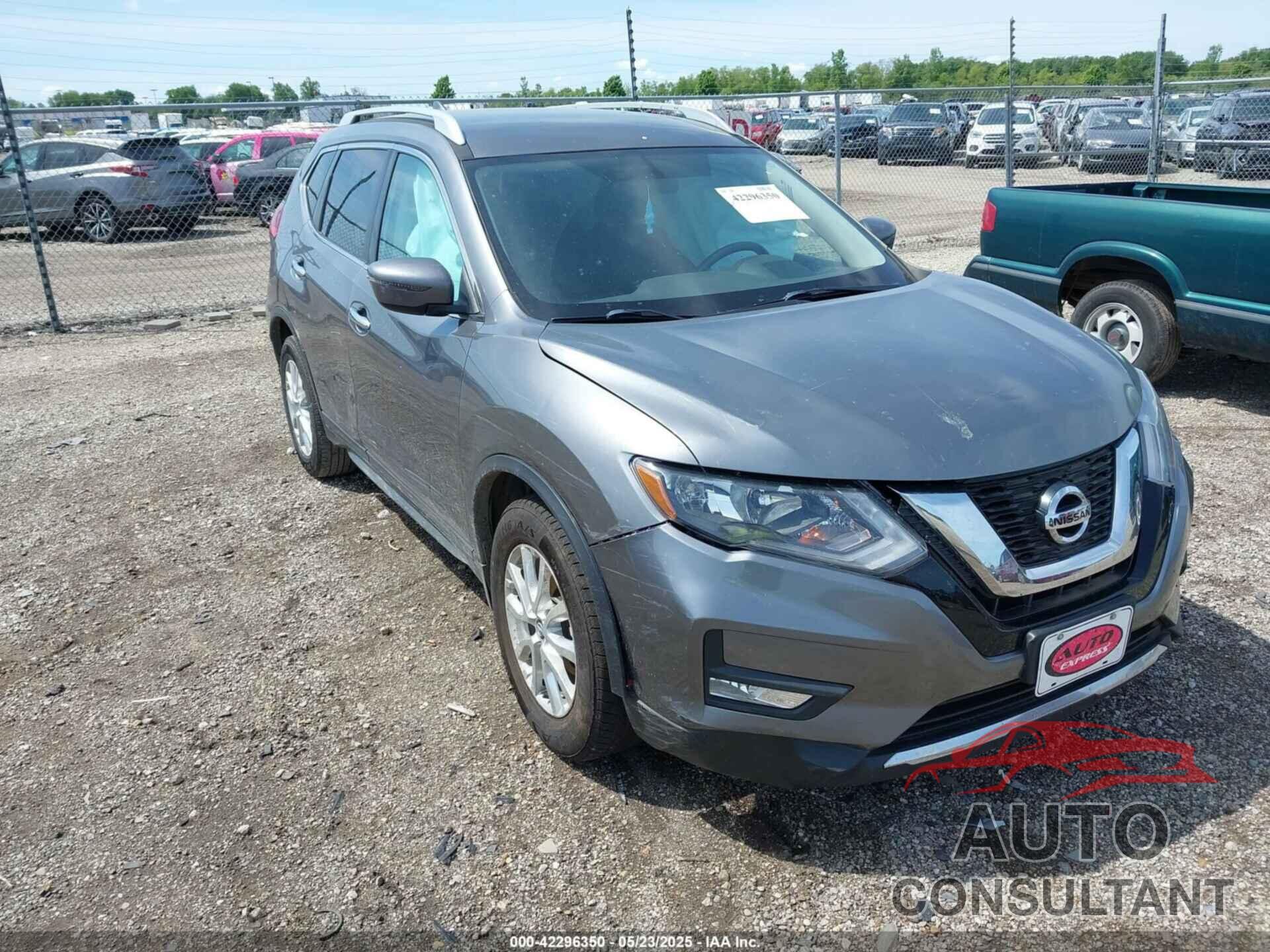 NISSAN ROGUE 2017 - 5N1AT2MT3HC739851