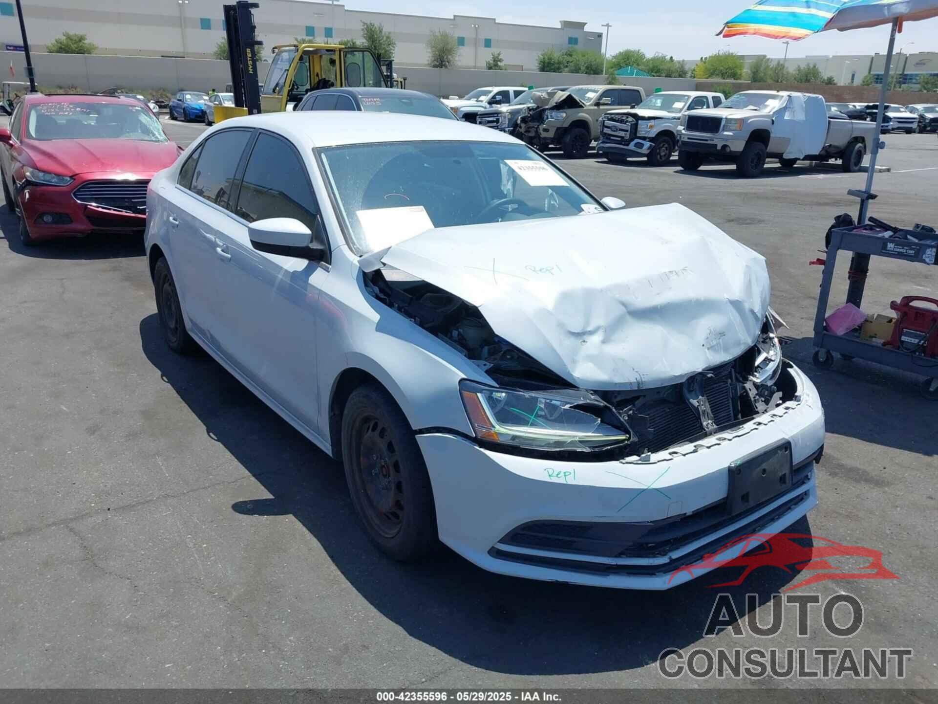VOLKSWAGEN JETTA 2017 - 3VW2B7AJ9HM237787