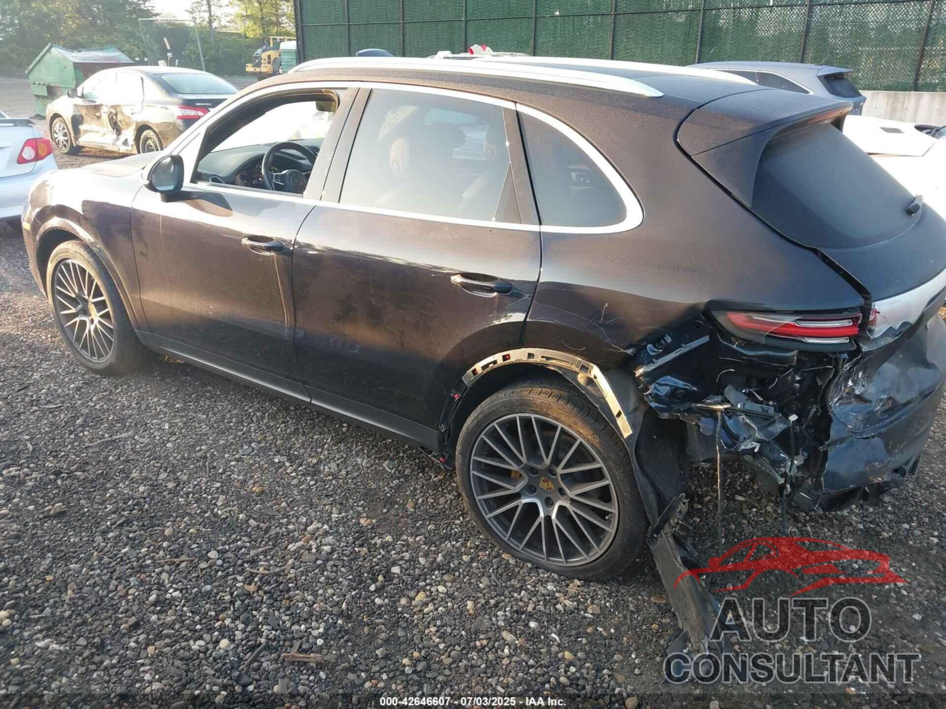PORSCHE CAYENNE 2021 - WP1AA2AY5MDA01823