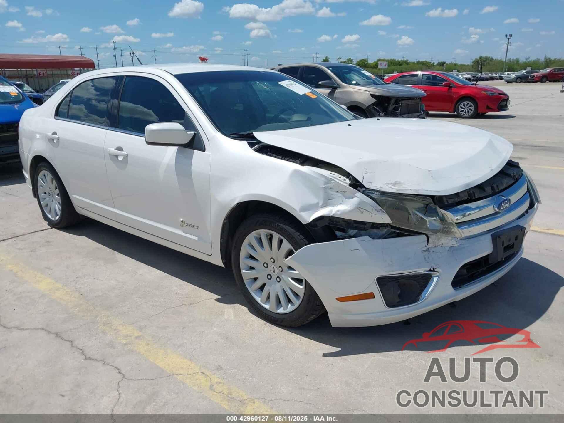 FORD FUSION HYBRID 2011 - 3FADP0L32BR294187
