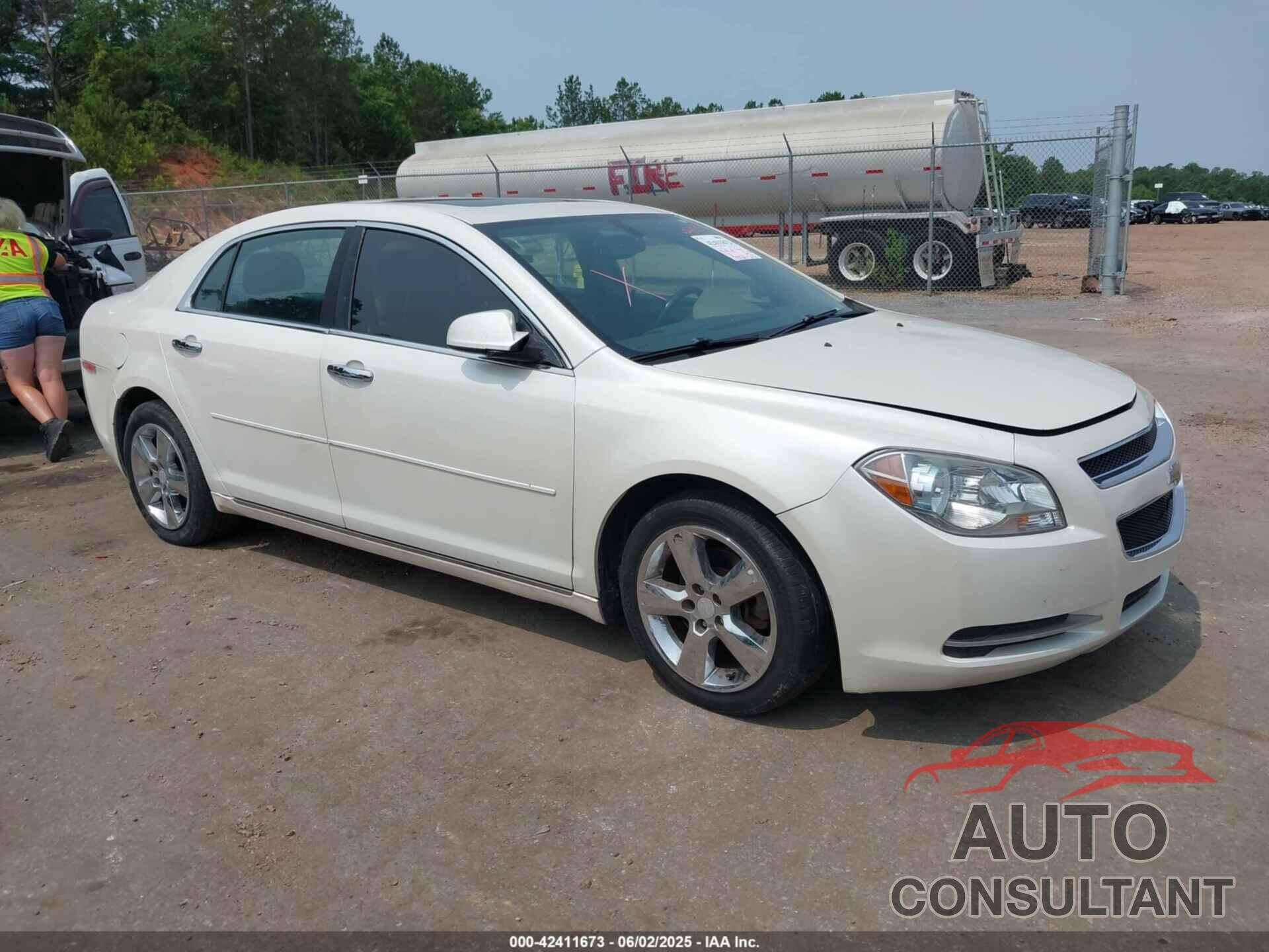 CHEVROLET MALIBU 2012 - 1G1ZD5E00CF223604