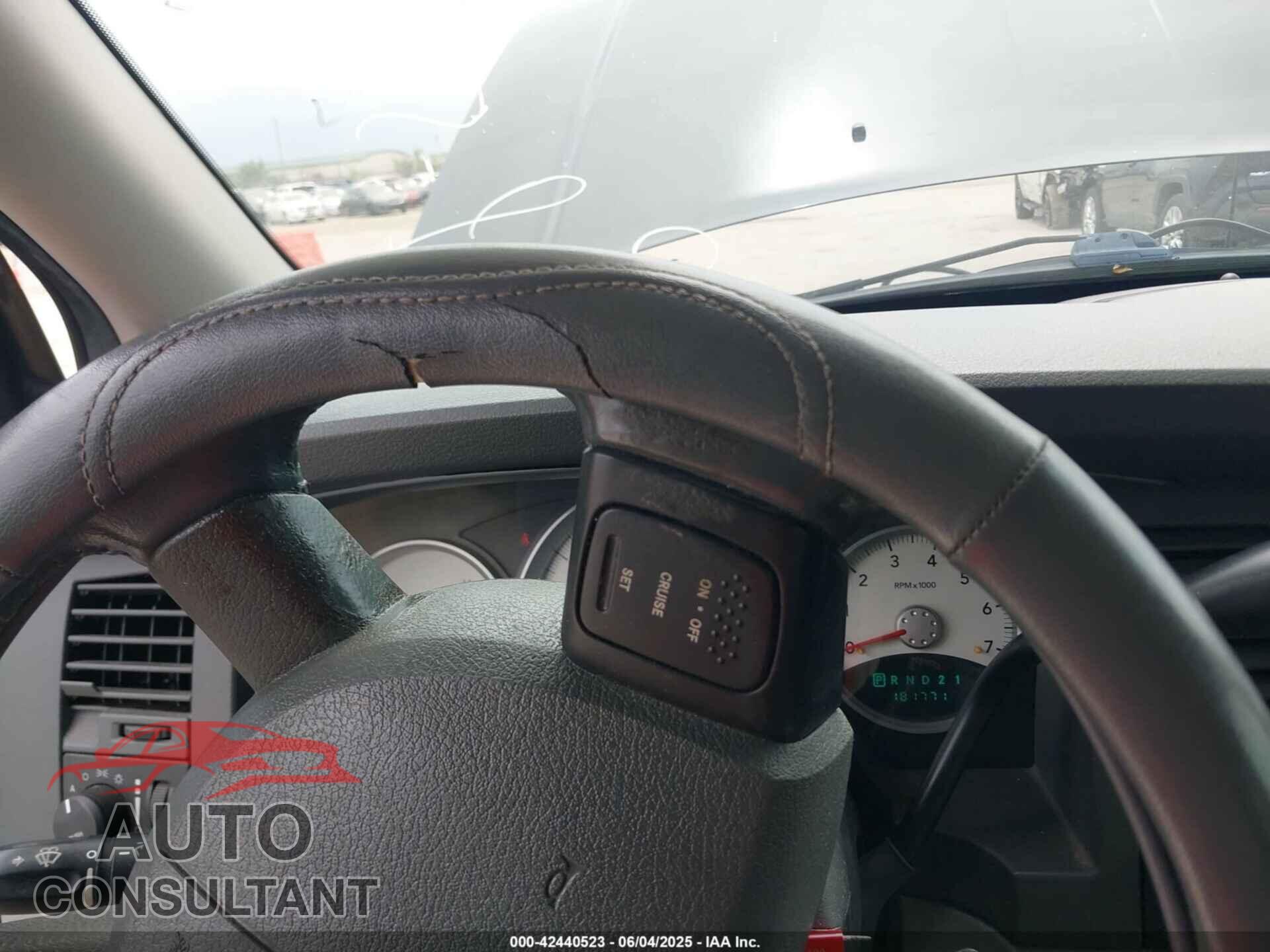 DODGE DURANGO 2009 - 1D8HB48T79F701892